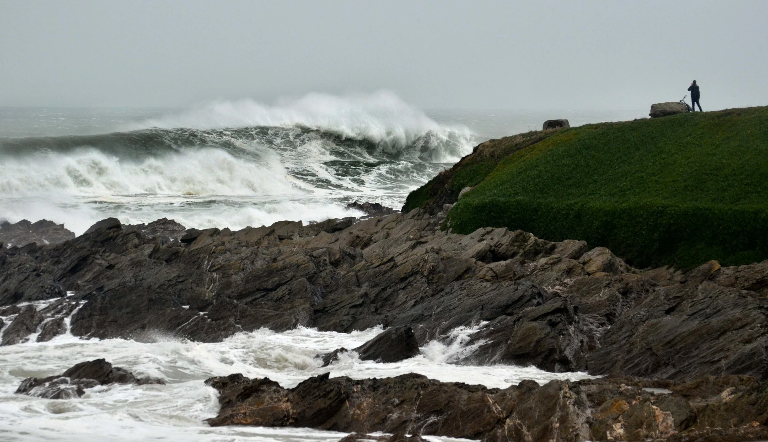   Storm Brendan  - 14.02.20. Brendan(2020) was a powerful Atlantic low-pressure system that underwent explosive intensification that turned it into a   (“weather bomb”)  On the 13th of January it battered the UK and Ireland with heavy rain and strong