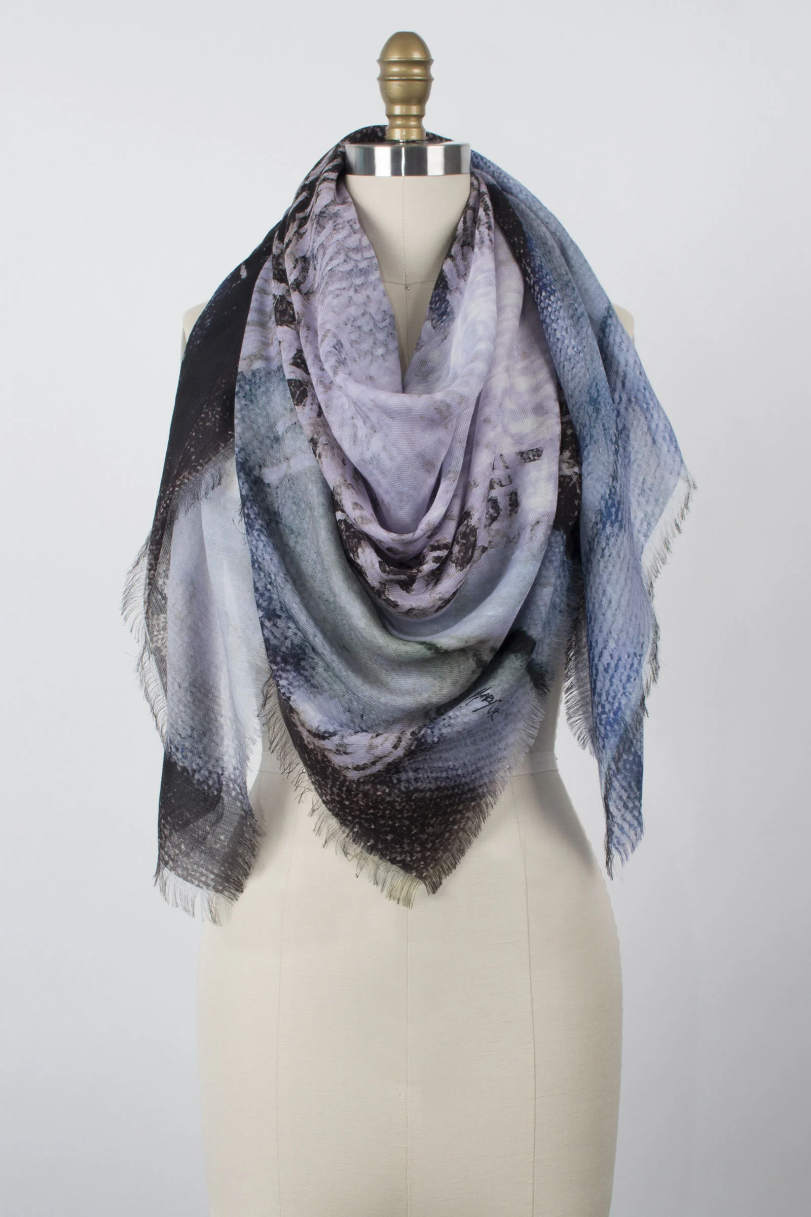 jaeger_scarf_threads_0050.jpg