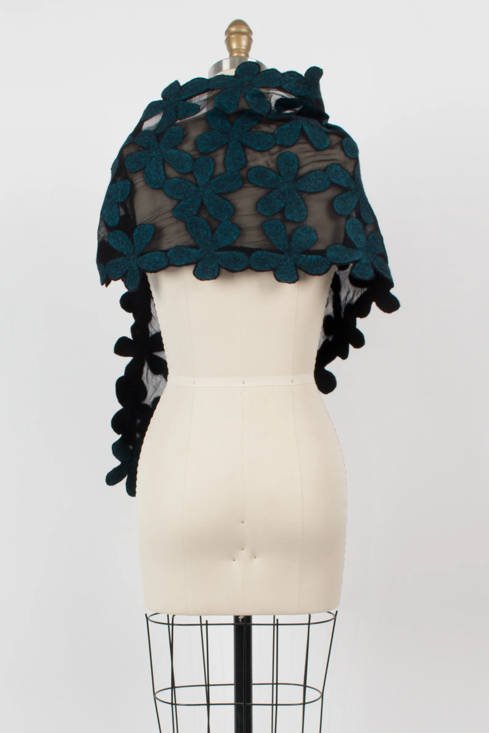 rubidge_tilda_teal_0265.jpg