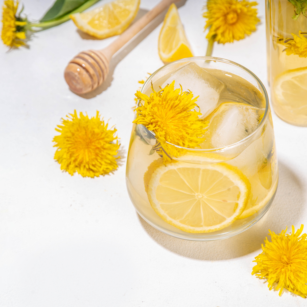 Dandelion tea served with lemon slices and honey