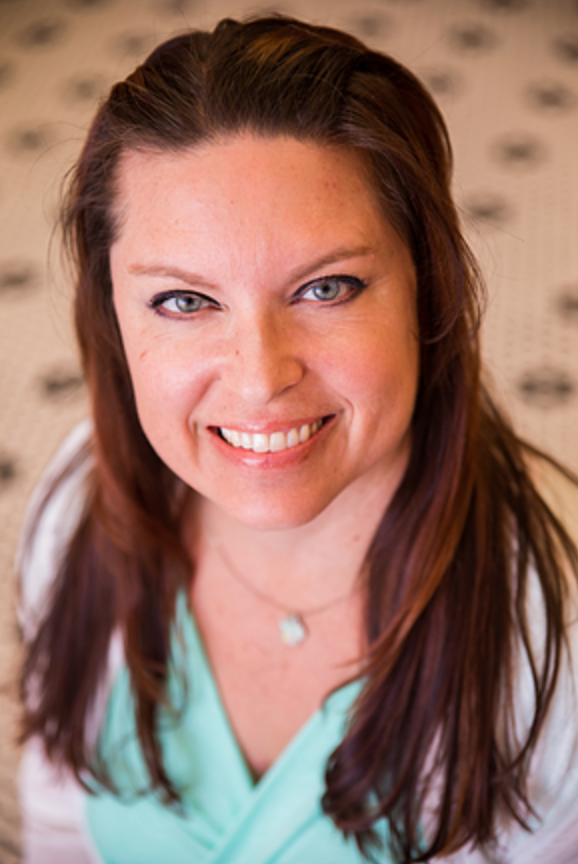 Ep 011: Dr. Elizabeth Bonet-- How Hypnosis Help us Sleep?