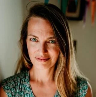 Ep072: Improve Sleep: Learn the Art of Mindfulness &amp; Meditation -With Abigail Somma 