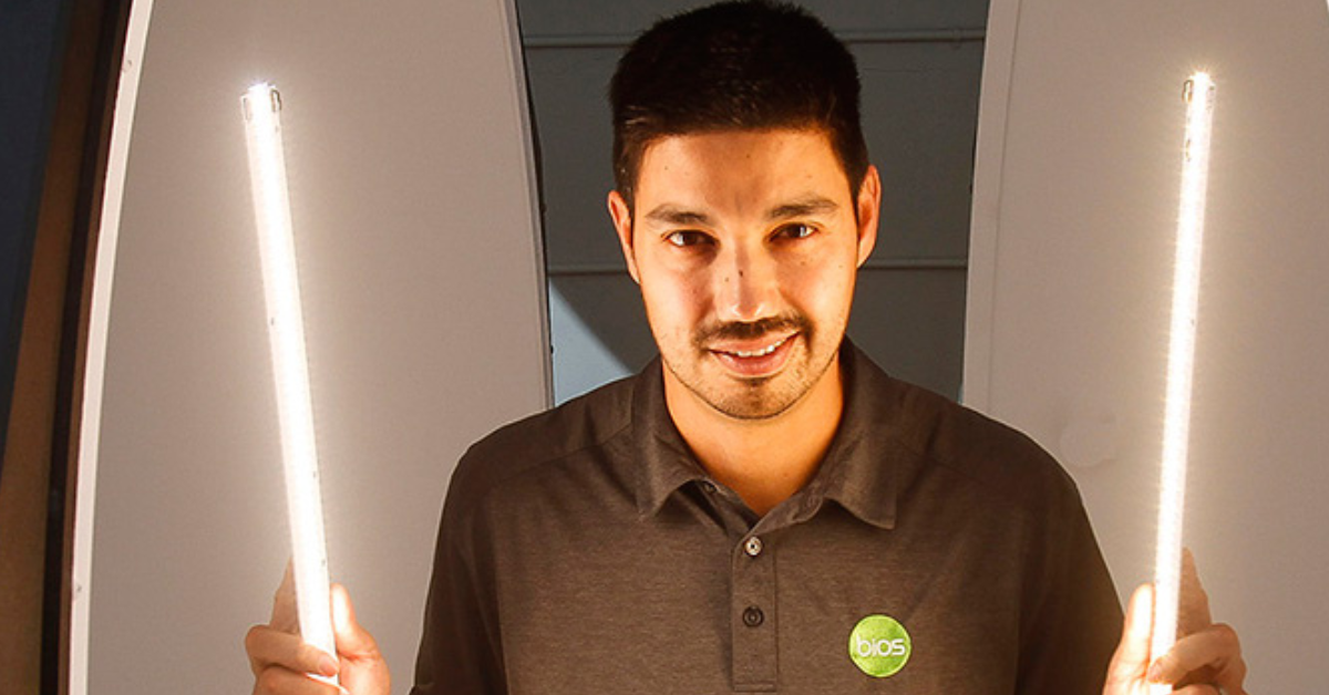 Ep170: Unveiling the Power of Light: Shifting Circadian Rhythms for Better Sleep with Robert Soler