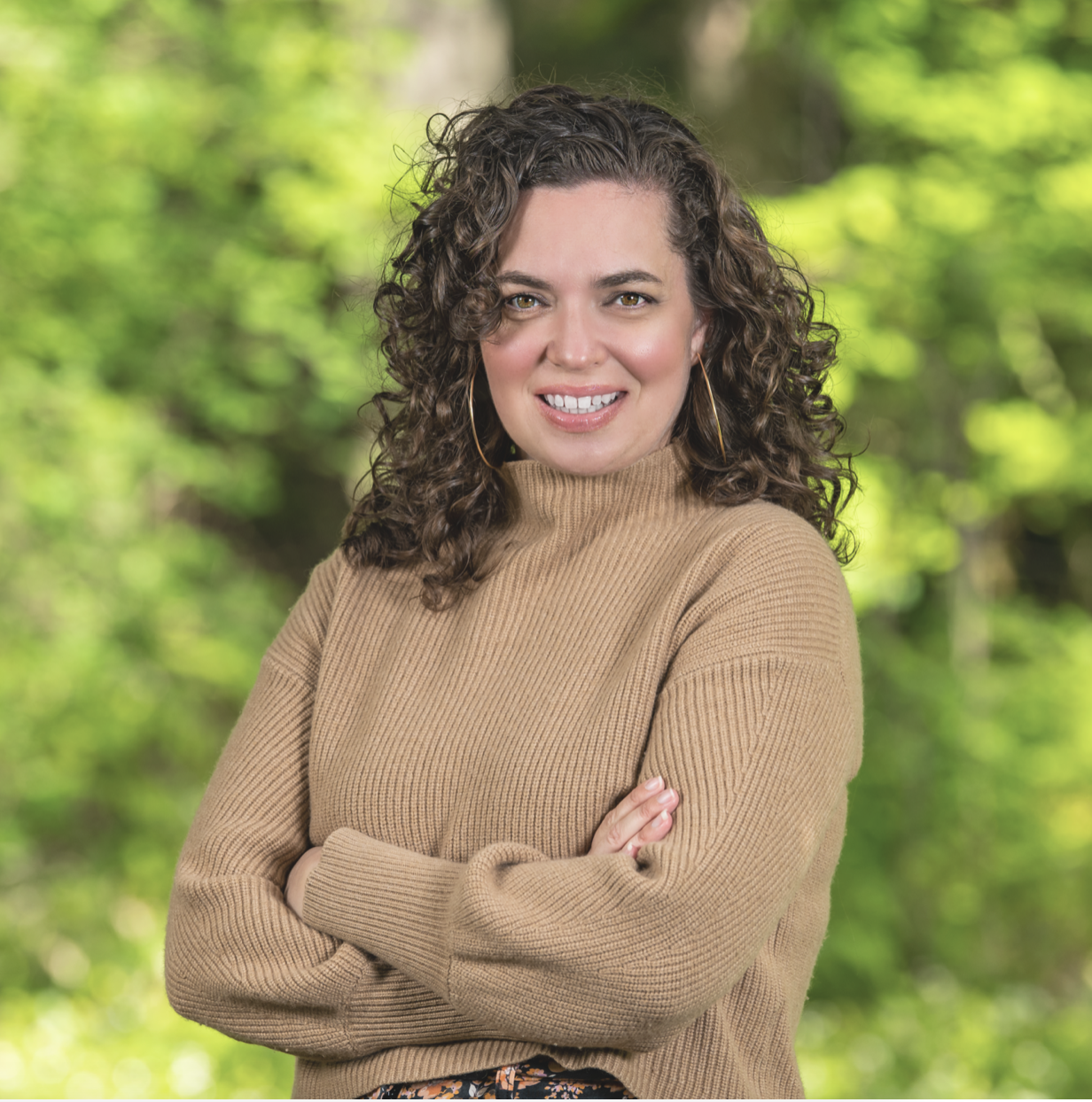 Ep216 - I Slept Fine — So Why Was I Always Exhausted? Lindsay Scola on the Sleep Disorder That Took 19 Years to Name