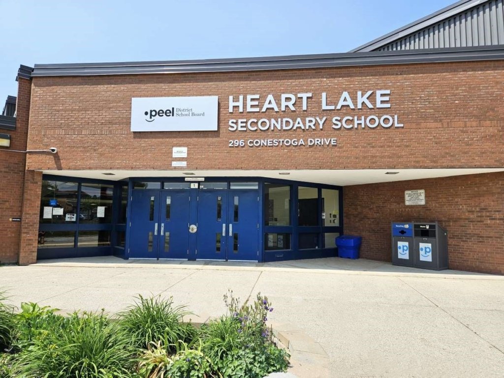 Heart-Lake-Secondary-School-Brampton-Ontario-1024x768.jpg