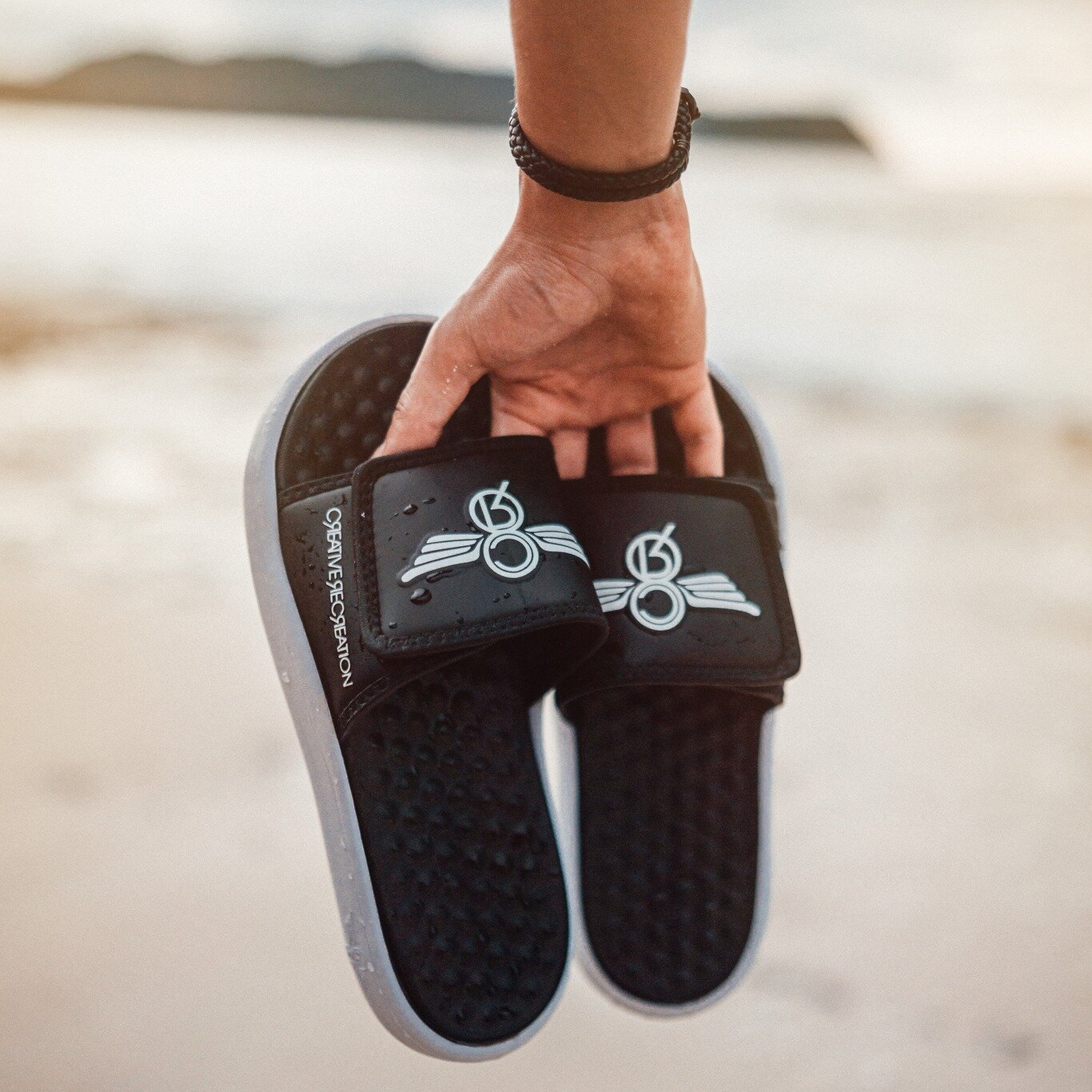 A closer look at our Varese Slide.  Comfort with style, the go to for a day at the beach. 

#comingsoon #slides #mensslides #mensfootwear #mensfashion #sliders #sliderdesign #shoes #style #styleinspo #fashion #fashionstyle