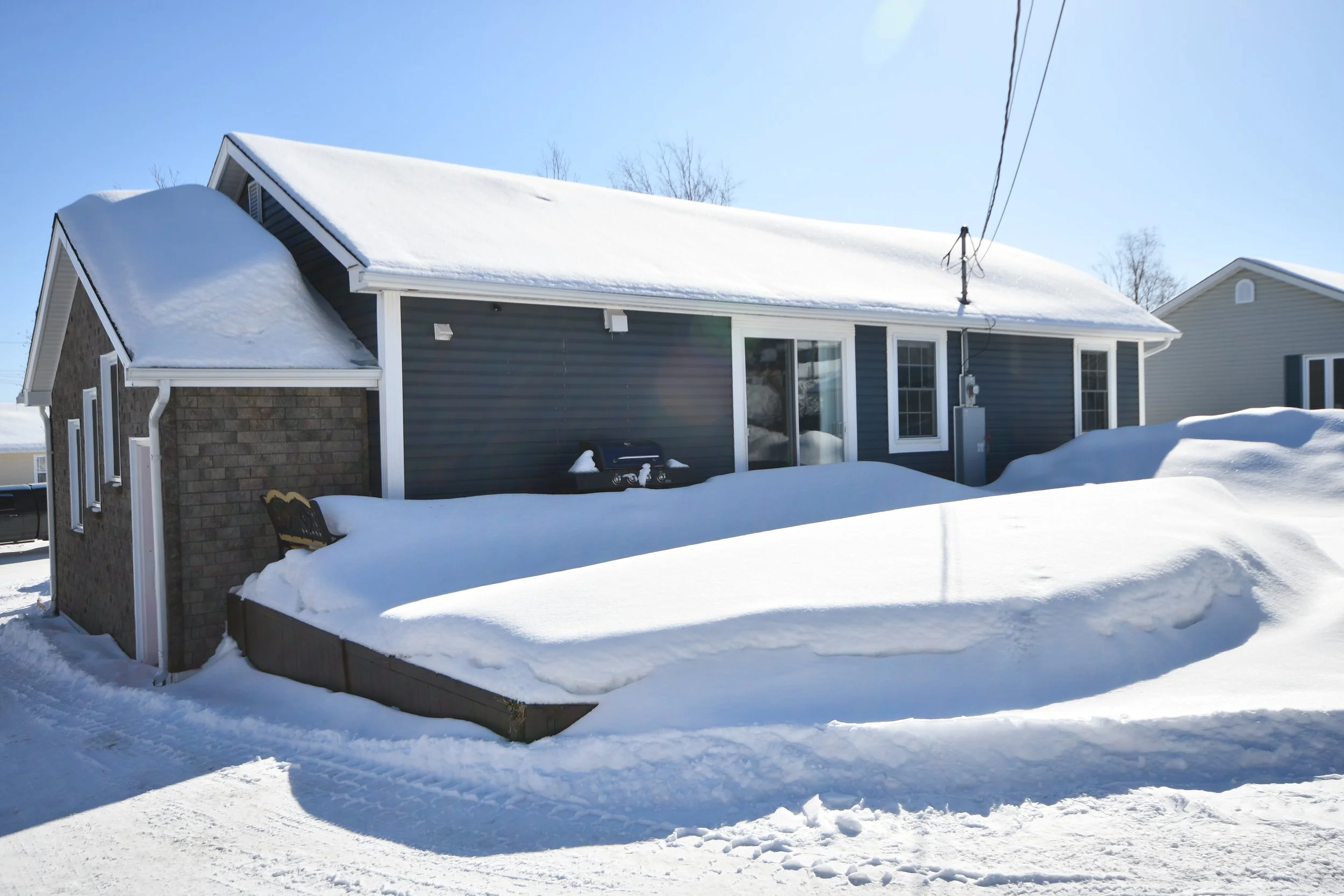 715 Durrell St — New Lab Realty Ltd.