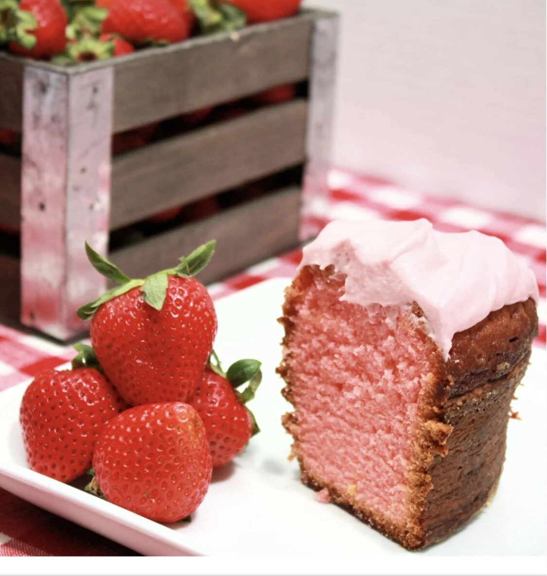 Strawberry Cream Cheese Pound Cake Granny S Scratch Kitchen
