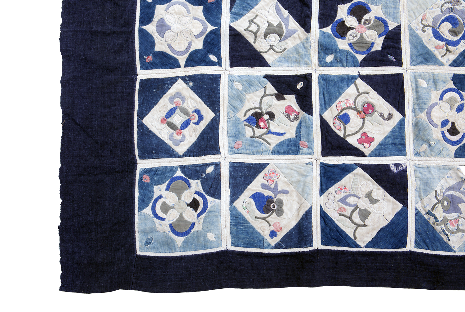 ANTIQUE BUYI QUILT
