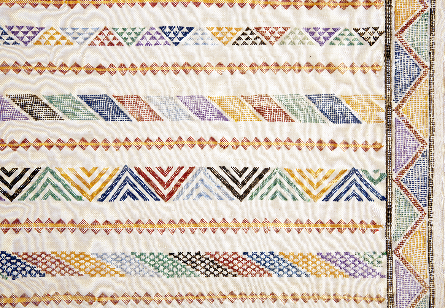VINTAGE MOROCCAN