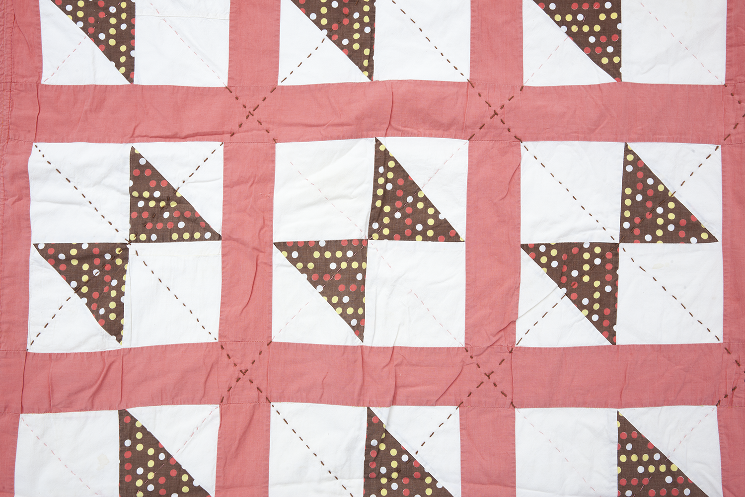 VINTAGE 1950’s QUILT