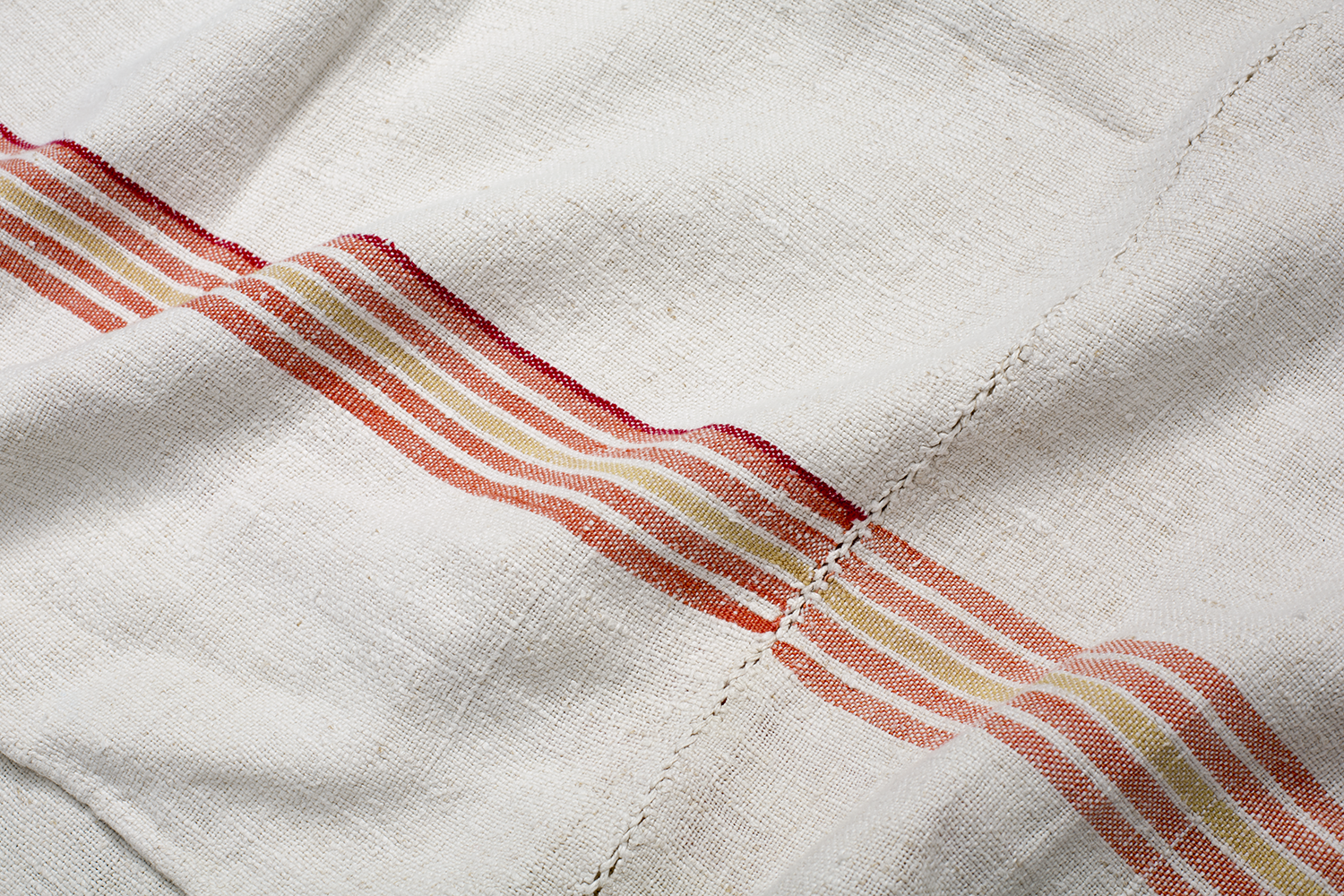 ANTIQUE LINEN TABLECLOTH