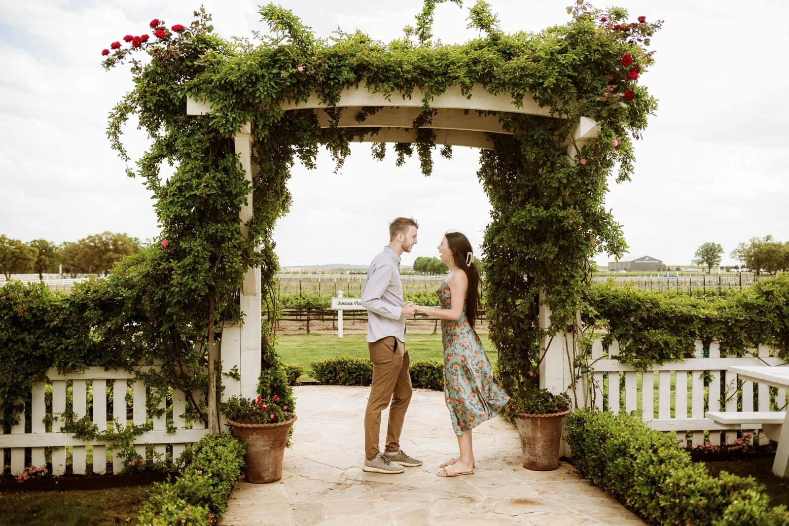 photographybyestefana_wedding_Fredericksburg_001_20220423_8212.jpg