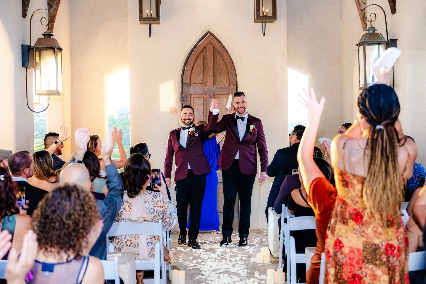 Two grooms, one incredible view, and a love that feels like forever. 🤍
Chapel Dulcinea was the sweetest backdrop for the start of their always.
Love wins here &mdash; every single time. 🌿✨
Venue: @chapeldulcinea
Coordinator: @alwaysabridesmaidevent