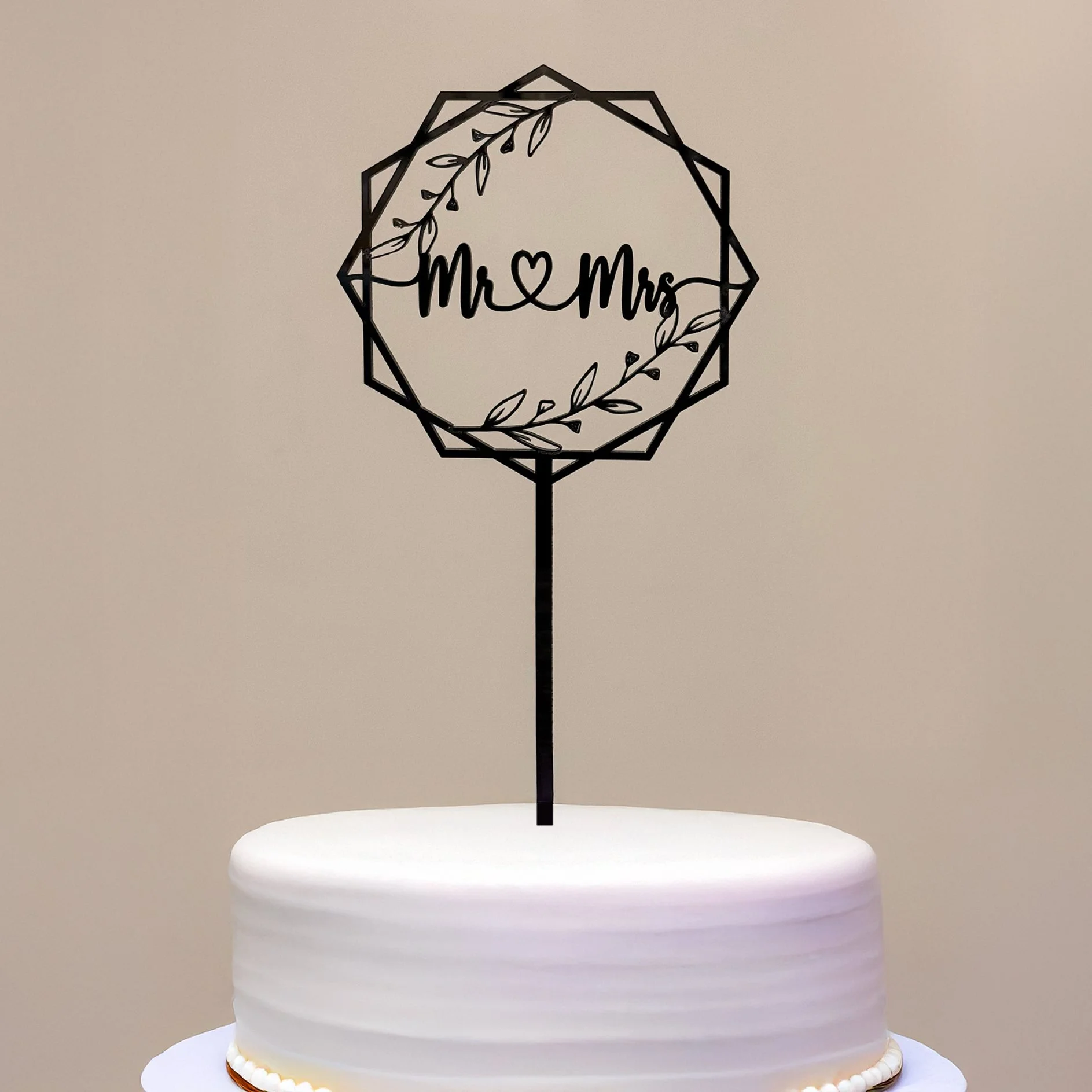 Custom Acrylic Cake Topper – Wedding & Event Décor