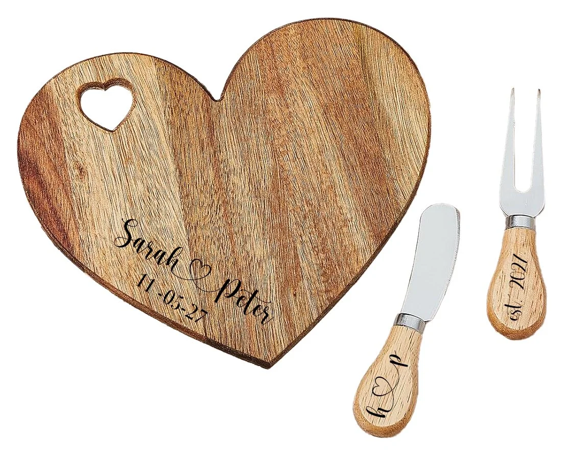 Heart_Shaped_Charcuterie_Board_V1_1118x894.jpg