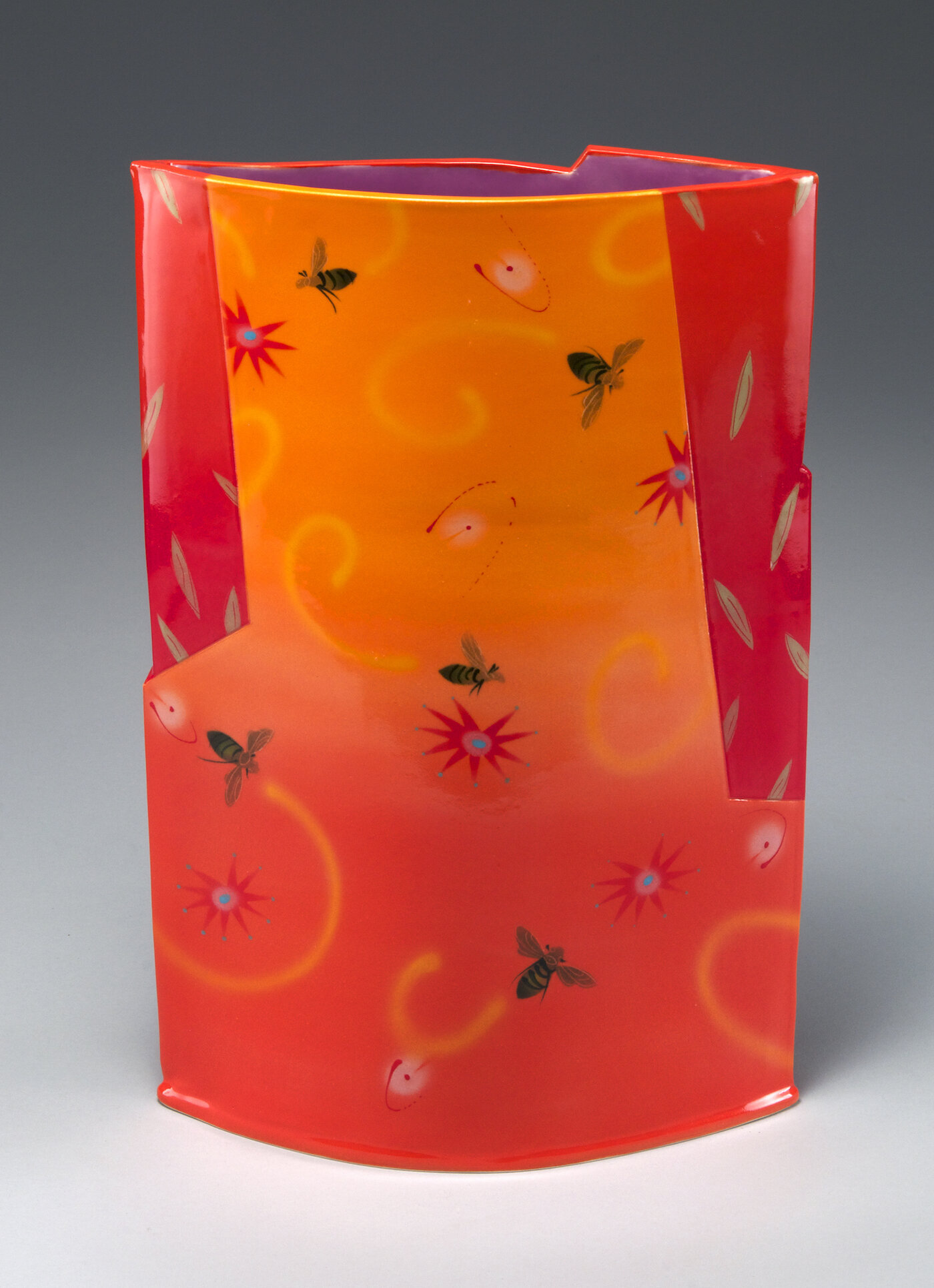 Red/orange Bee Vase