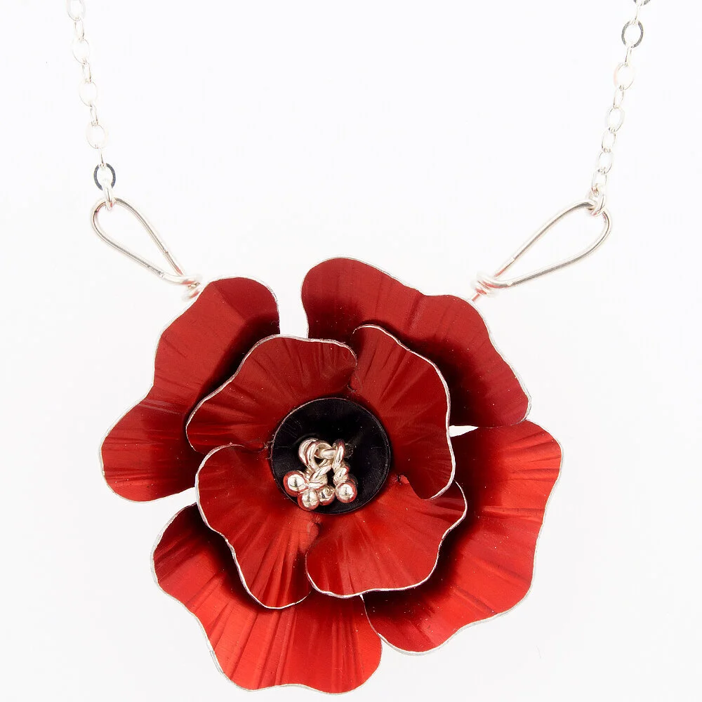 Poppy Necklace