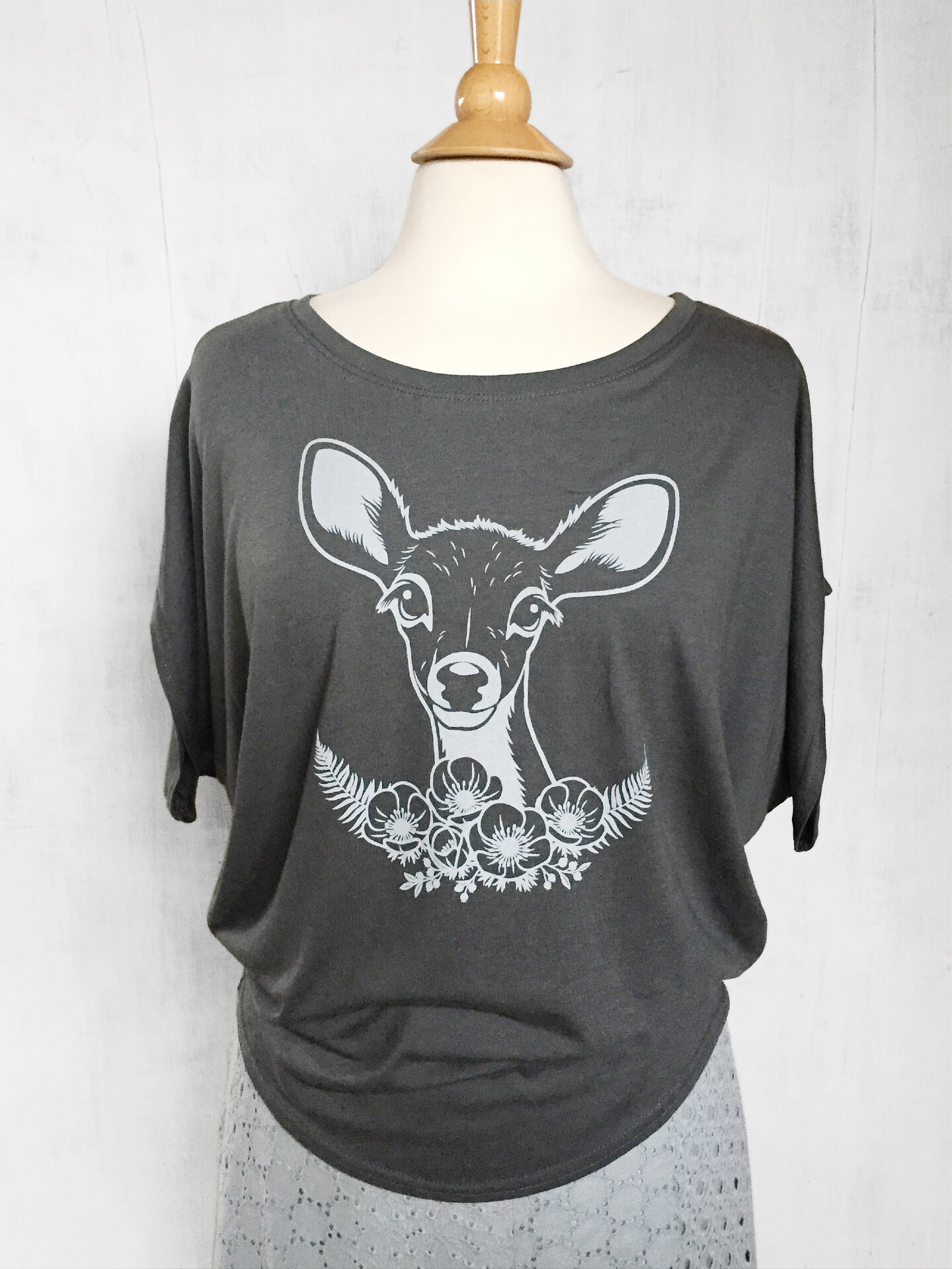 Women's Bamboo / Organic Cotton T-Shirt with Deer