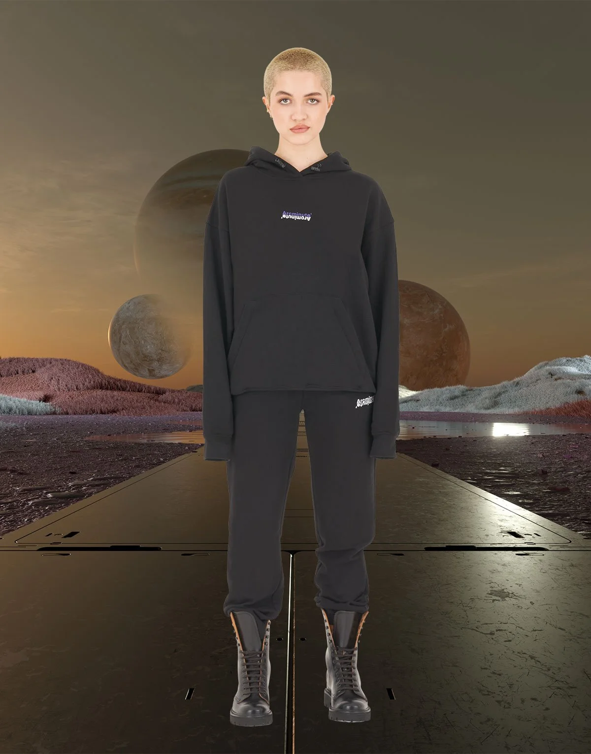 Lyra-Pavo-Black.jpg