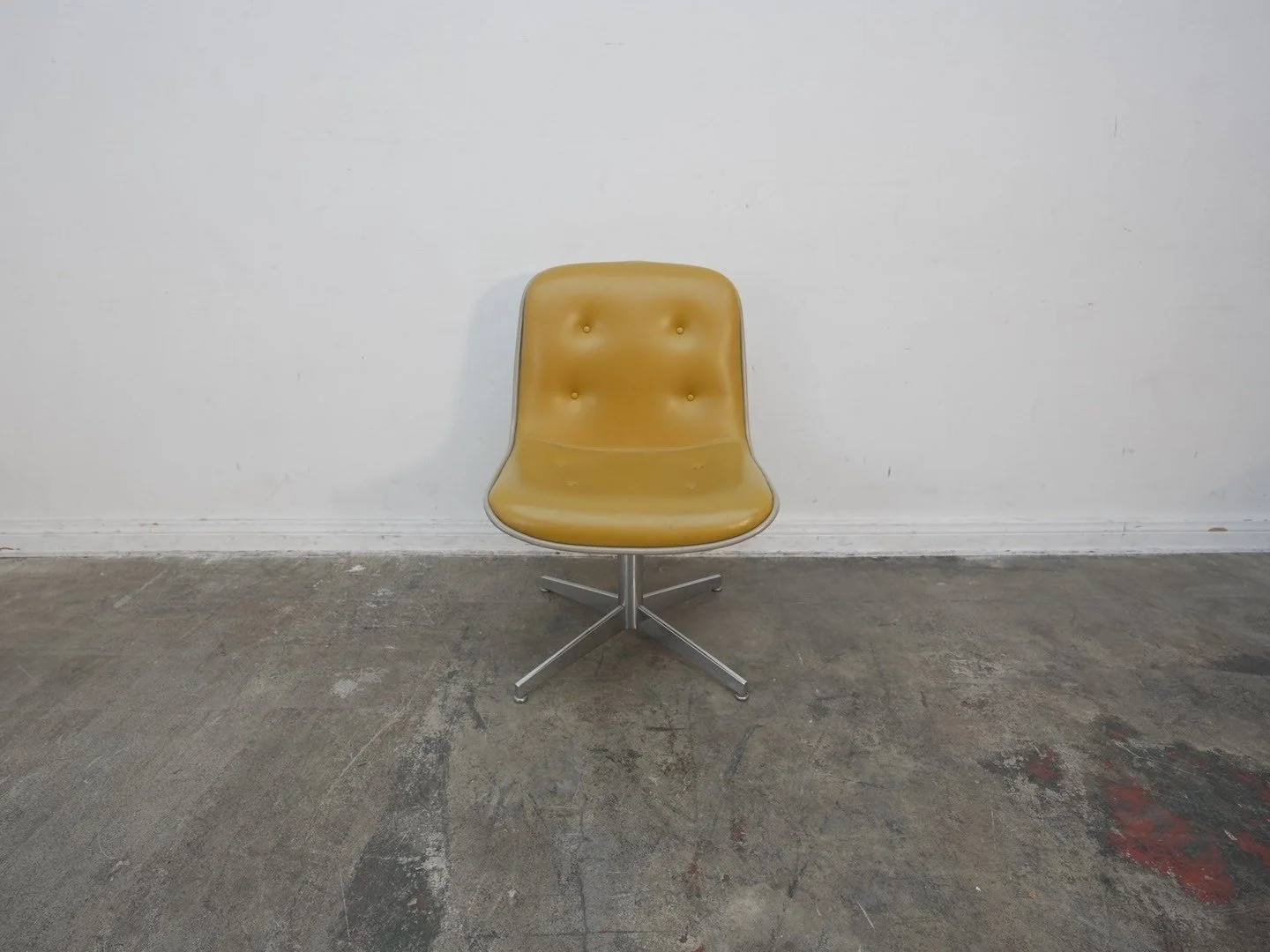 Vintage Steelcase Office Chair in Mustard Yellow Leather