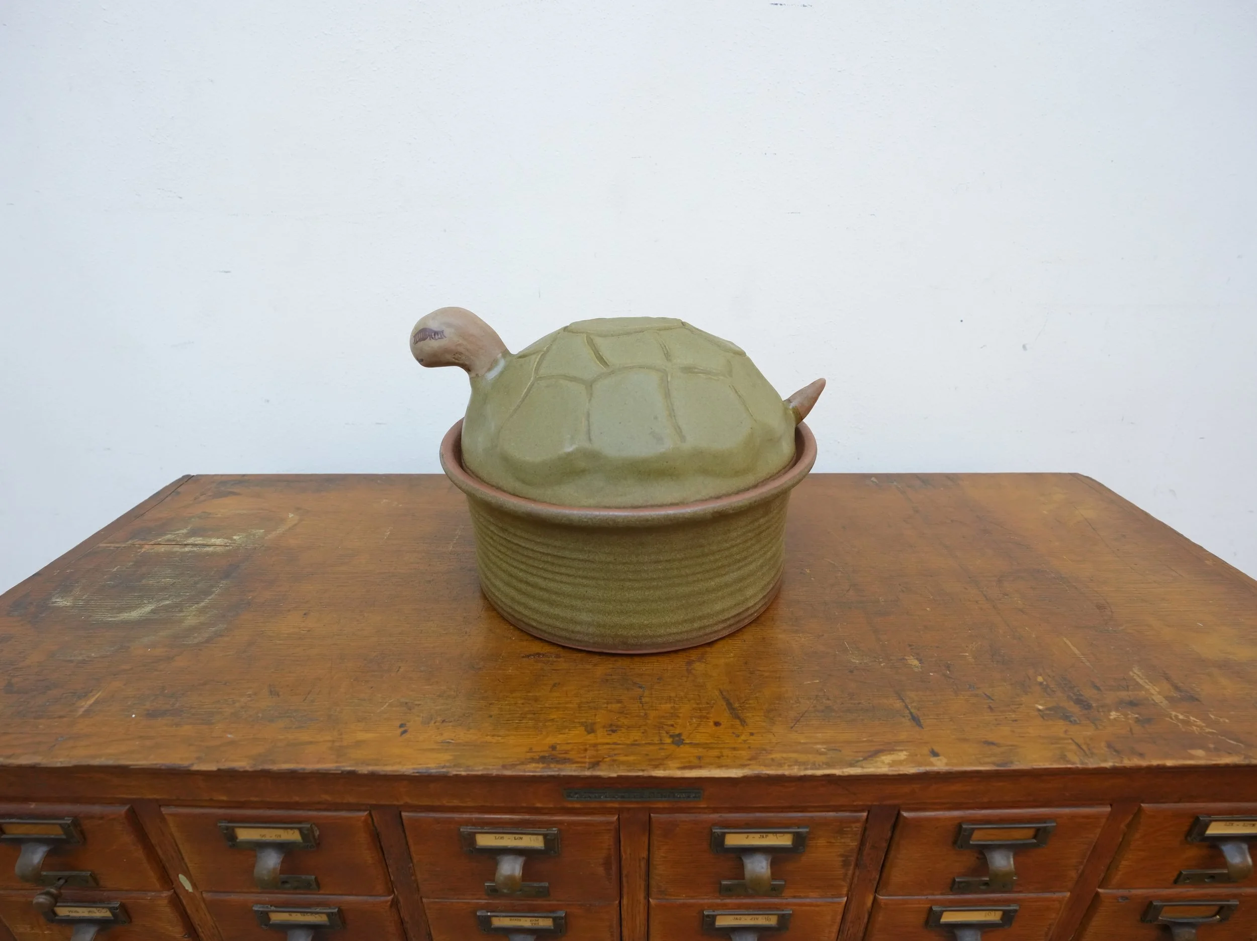 Vintage California Pottery Turtle Soup Tureen/ Covered Casserole dish