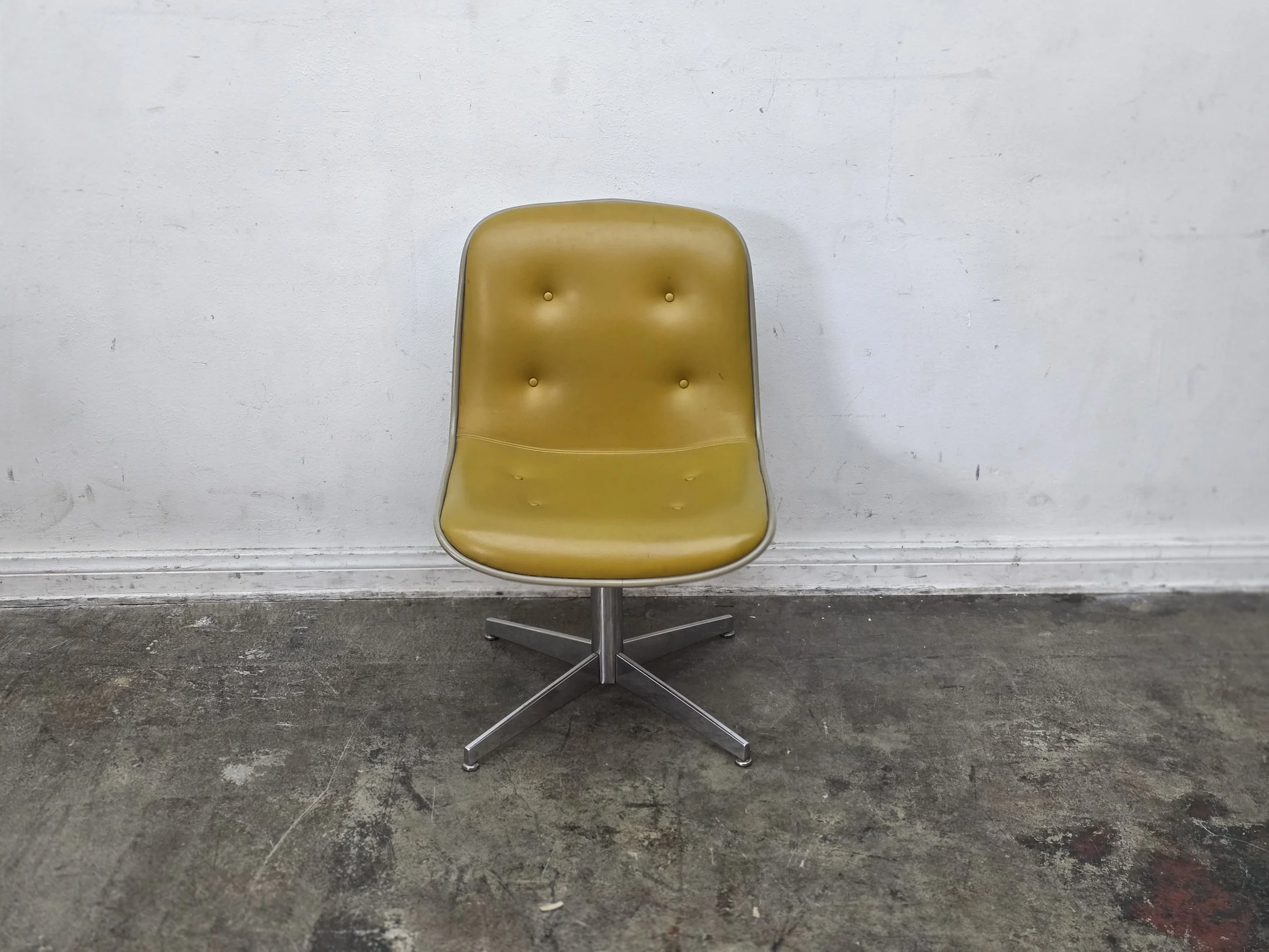 Vintage Steelcase Office Chair in Mustard Yellow Leather