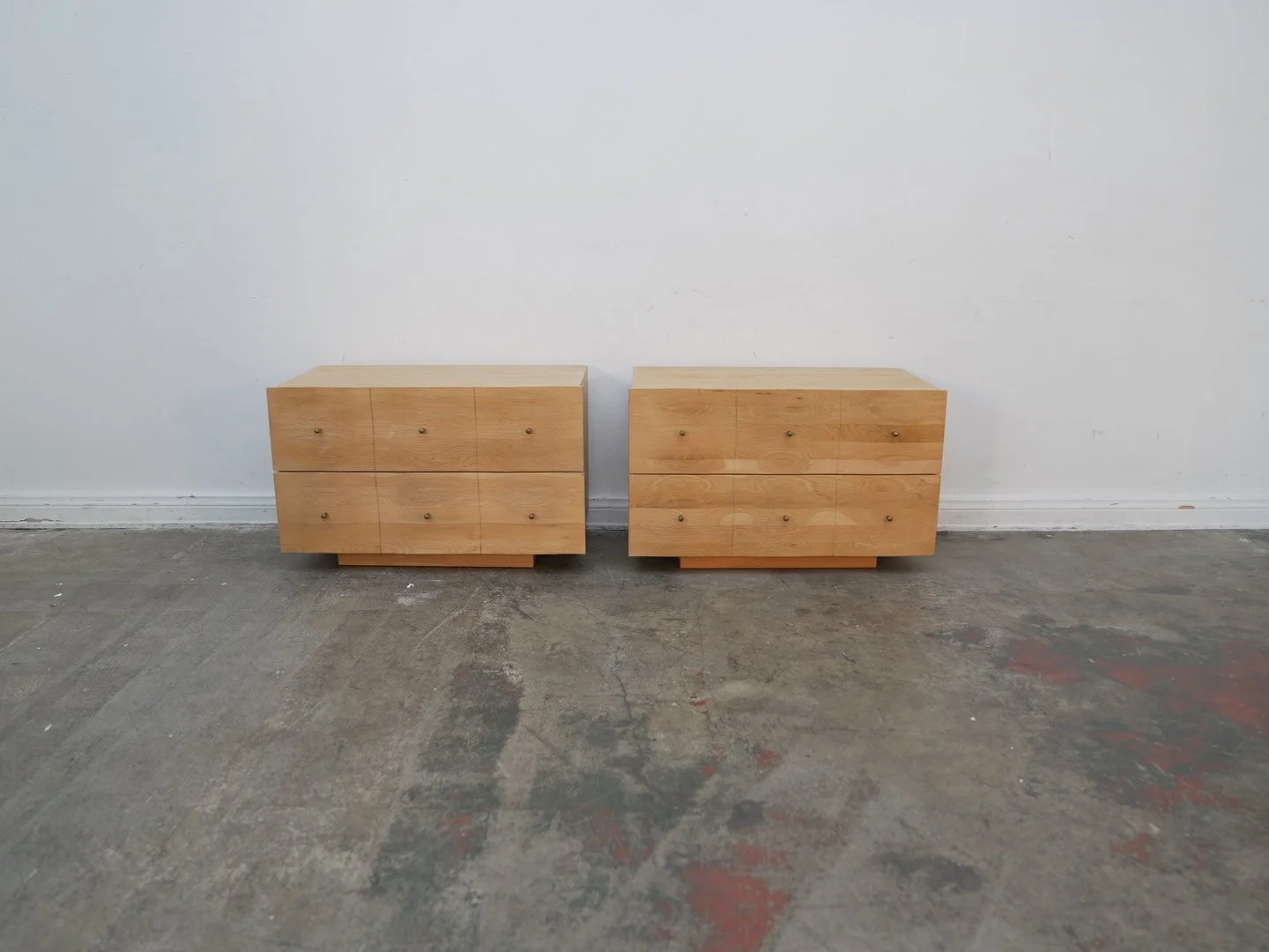 Set of 2 Otelia Nightstand by Sarah Sherman Samuel (3)