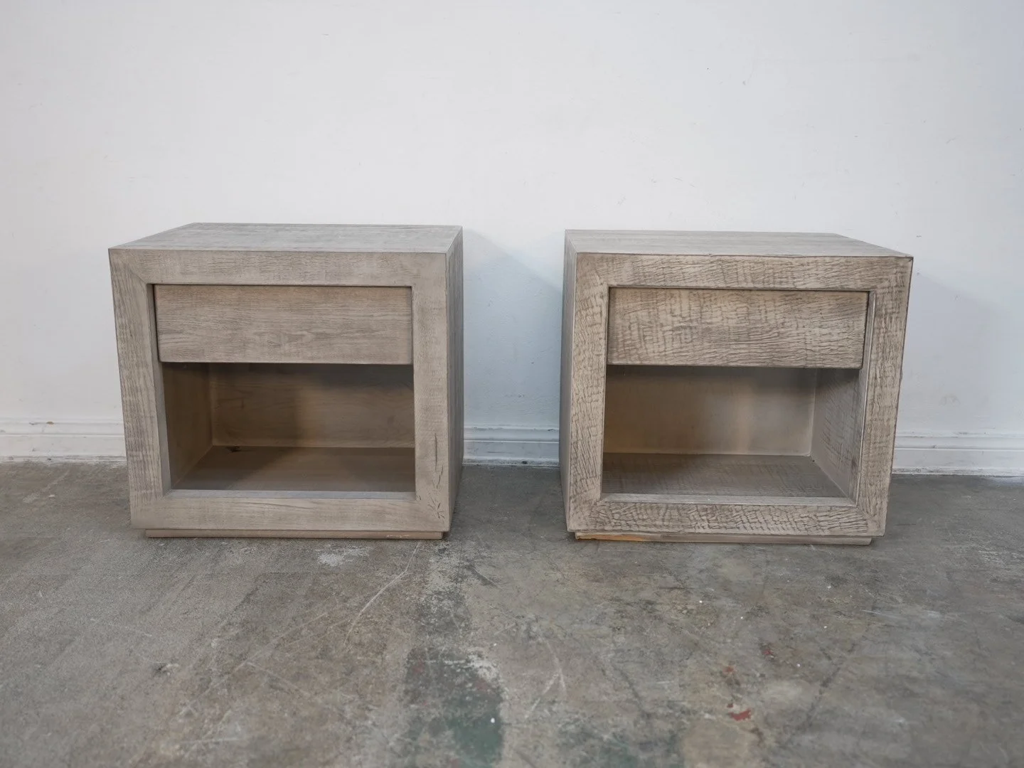 Restoration Hardware Reclaimed Russian Oak 1-Drawer Nightstands Set of 2