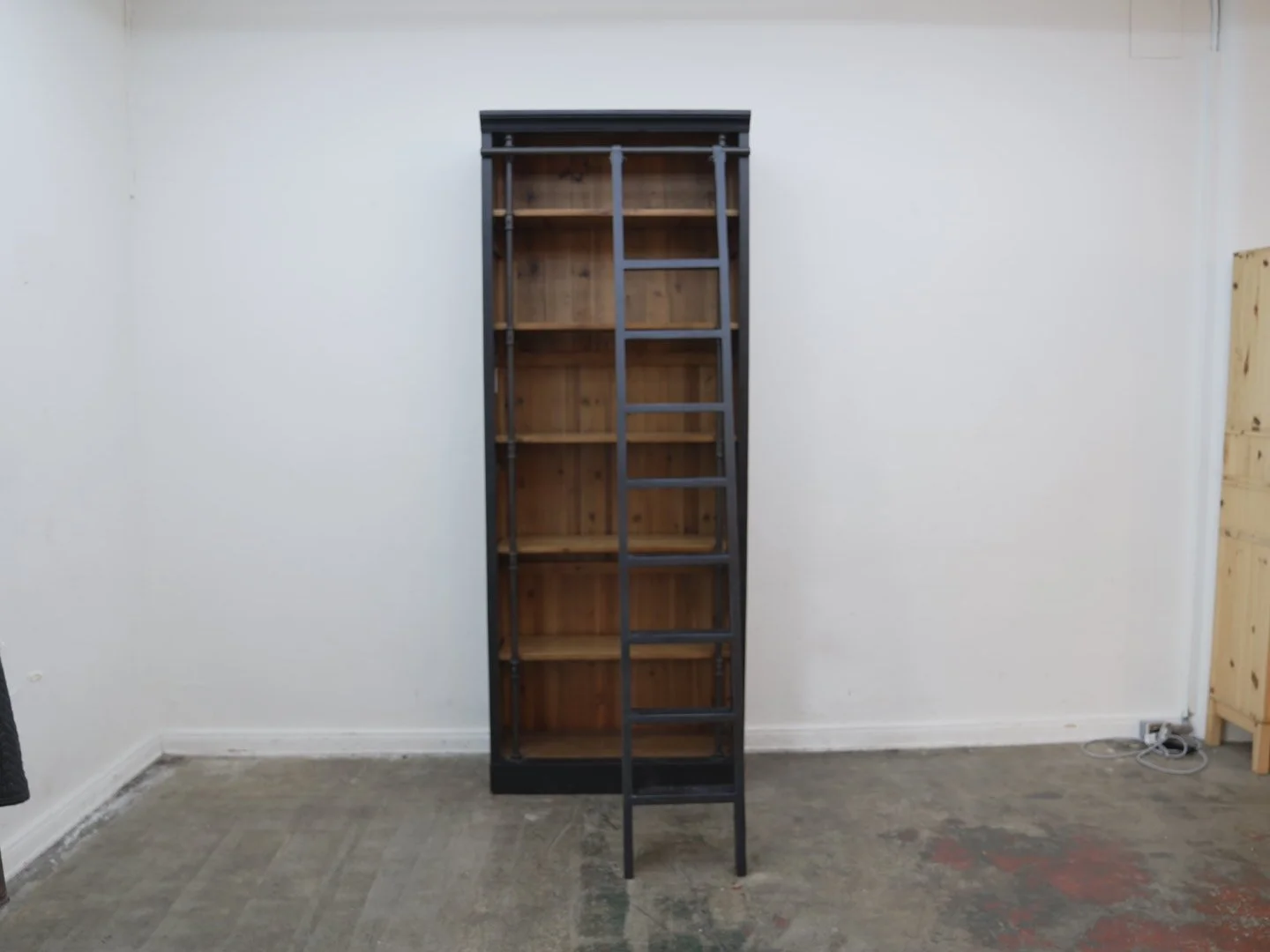 6-Tier Mallory Bookcase with Ladder