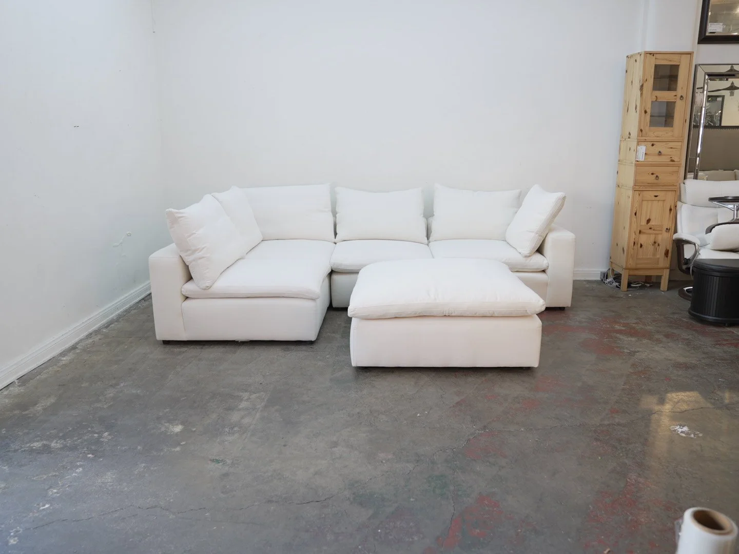 5-Pc White Fabric Cloud Style Modular Sectional Sofa