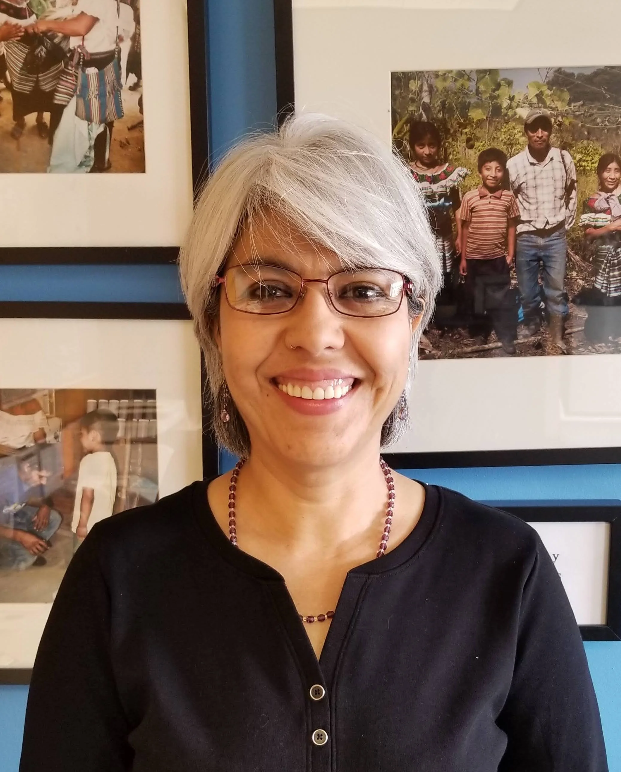 Karin Columba, Director Ejecutiva