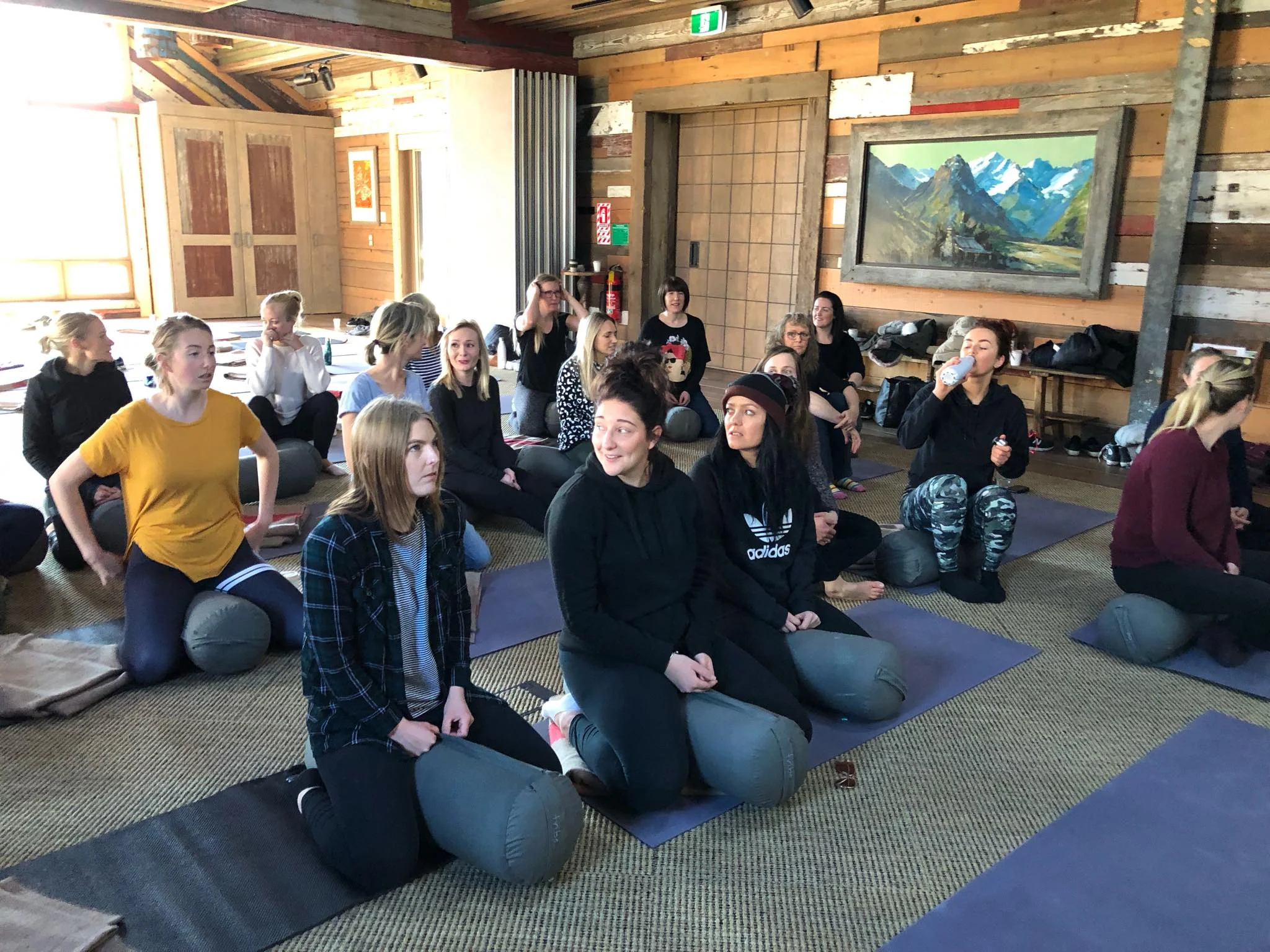 69614335_411101452870095_2602563852809797632_n (1).jpg