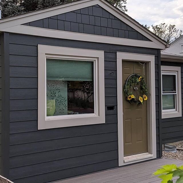 How CUTE is this house? We love the home owners color and trim selections, smooth 5&quot; Cobblestone window and door trim make for a BOLD look with the beautiful Iron Grey #JamesHardie siding.

Now is the BEST time to save on #JamesHardie siding &am