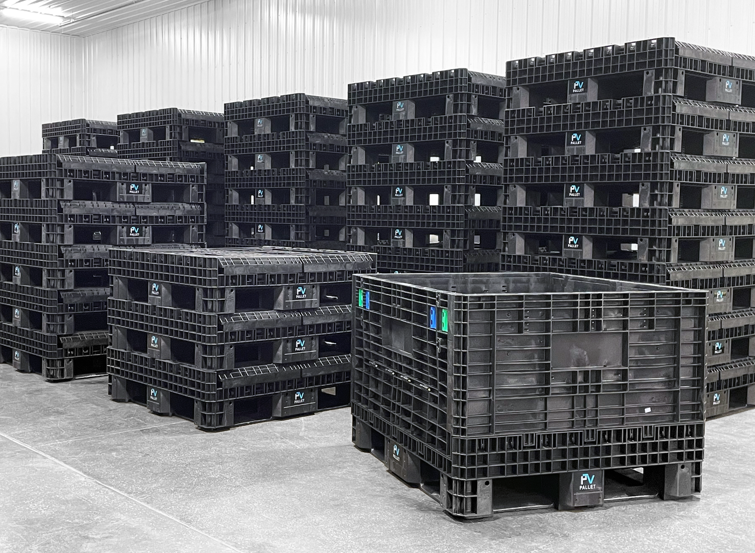 Reusable Solar Panel Packaging & BOS Bulk Bins | PVpallet