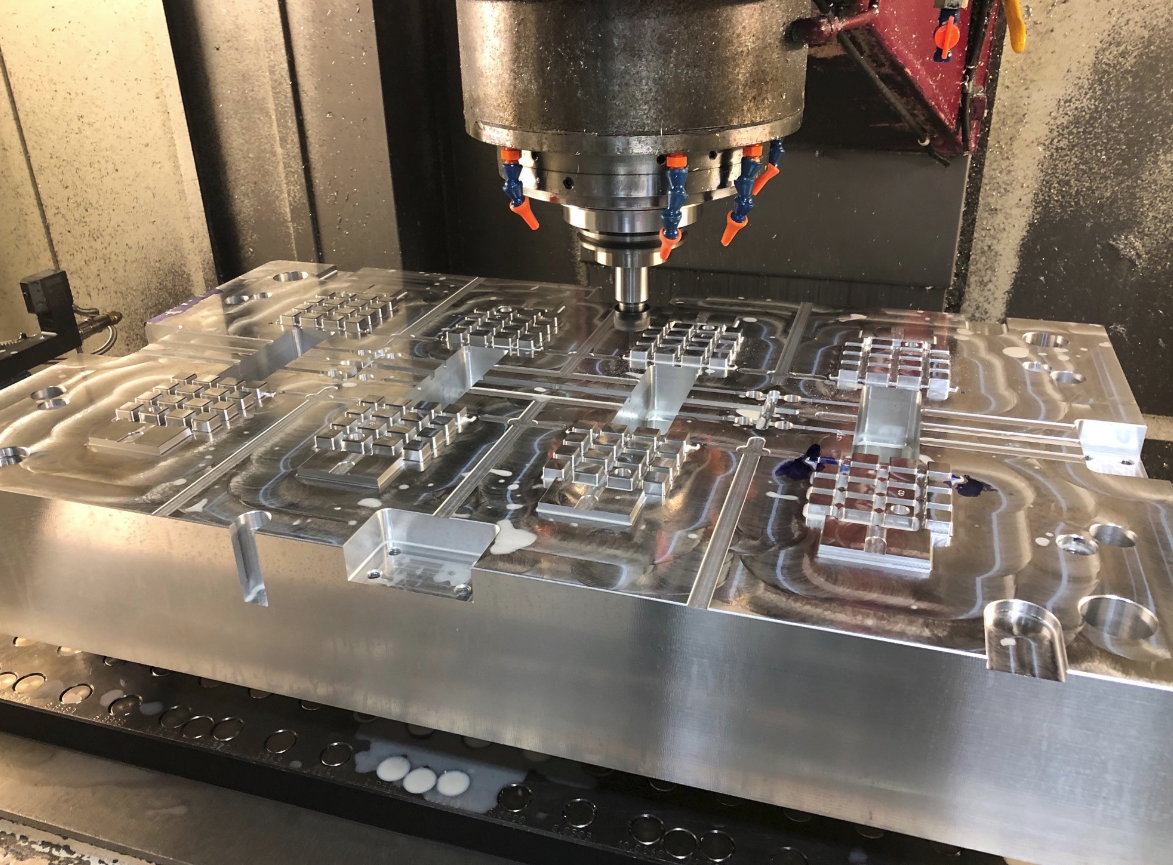 mold-cavity-gun-drill.png