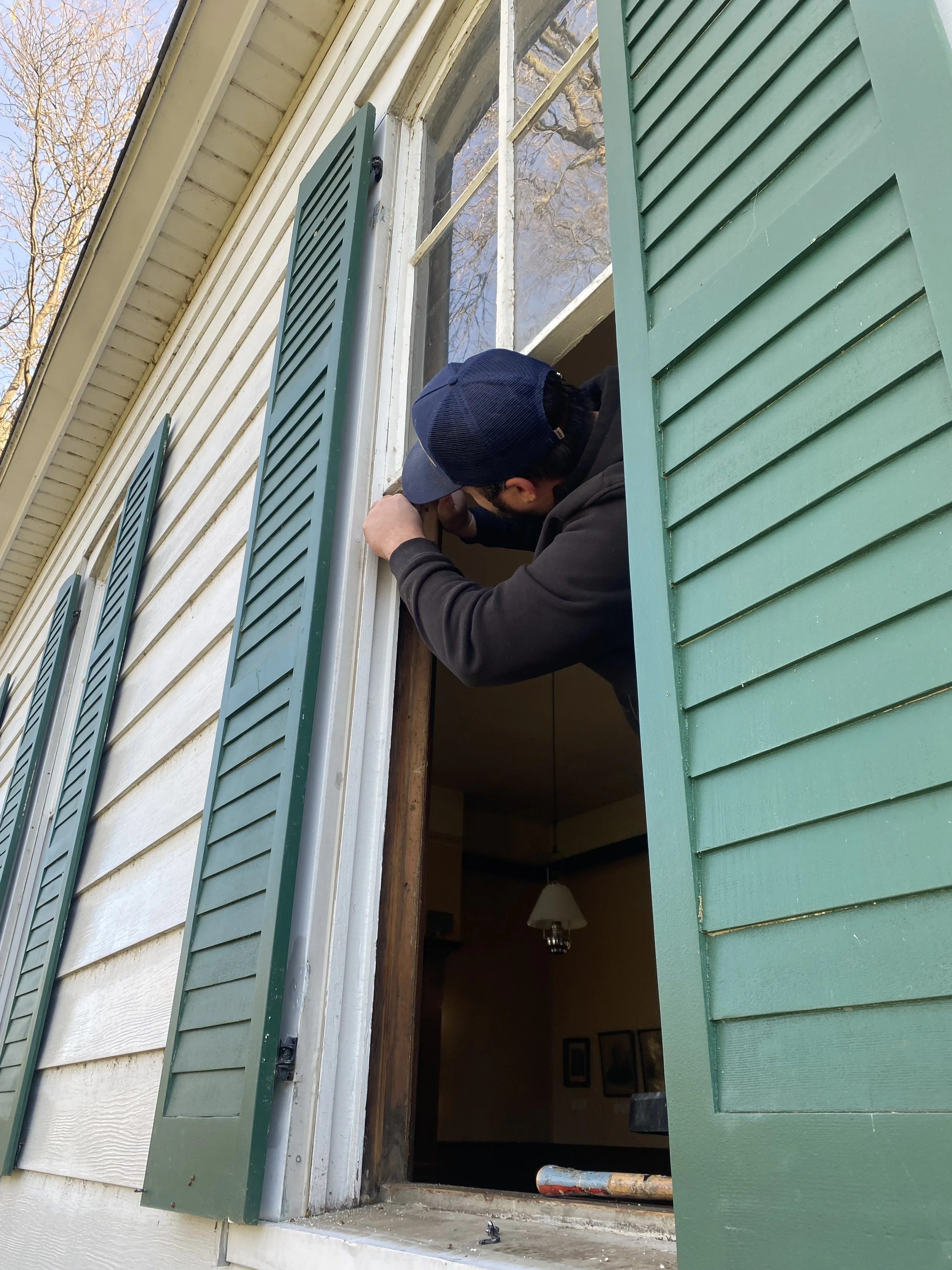 An Artisan’s Eye: Medicine Wood Repairs Windows, Conducts Assessment