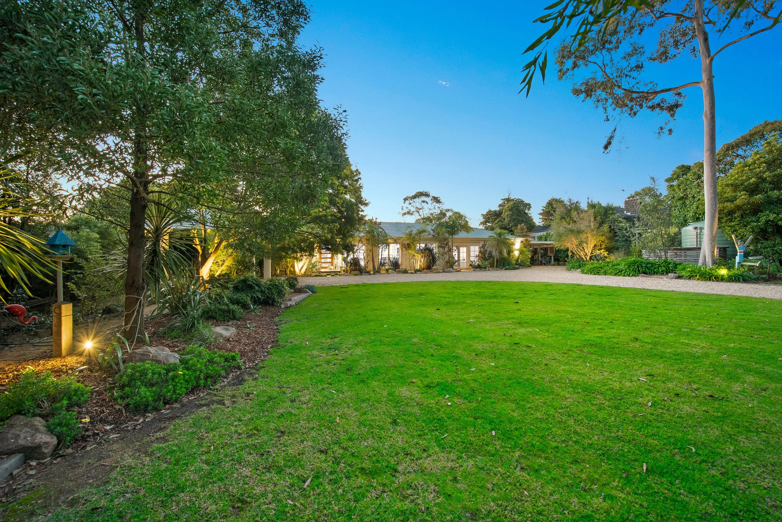 12 Blake Court, Mount Eliza (Print) (36 of 39).jpg