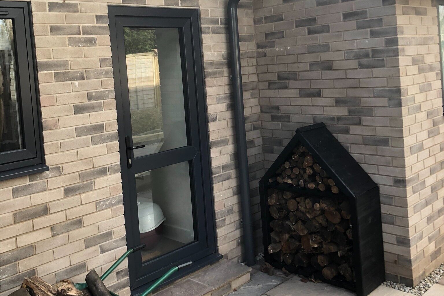 Door+and+log+store.jpg