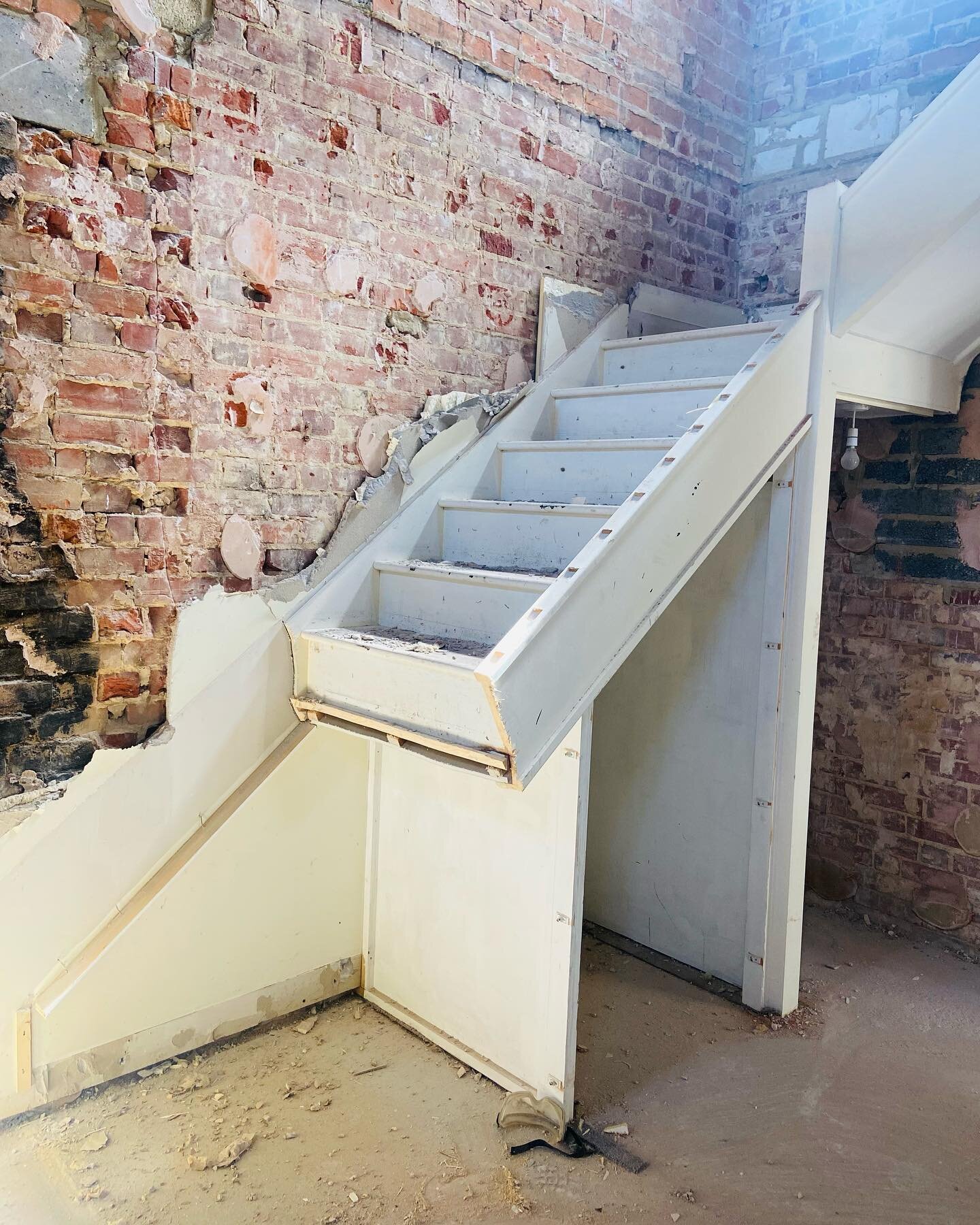 We can&rsquo;t only post the &lsquo;after&rsquo; pictures! This is our newest project near Stockbridge &amp; as you can see it&rsquo;s a pretty big one. Safe to say Emma had a small panic climbing those stairs, if you can even call them that?! The te