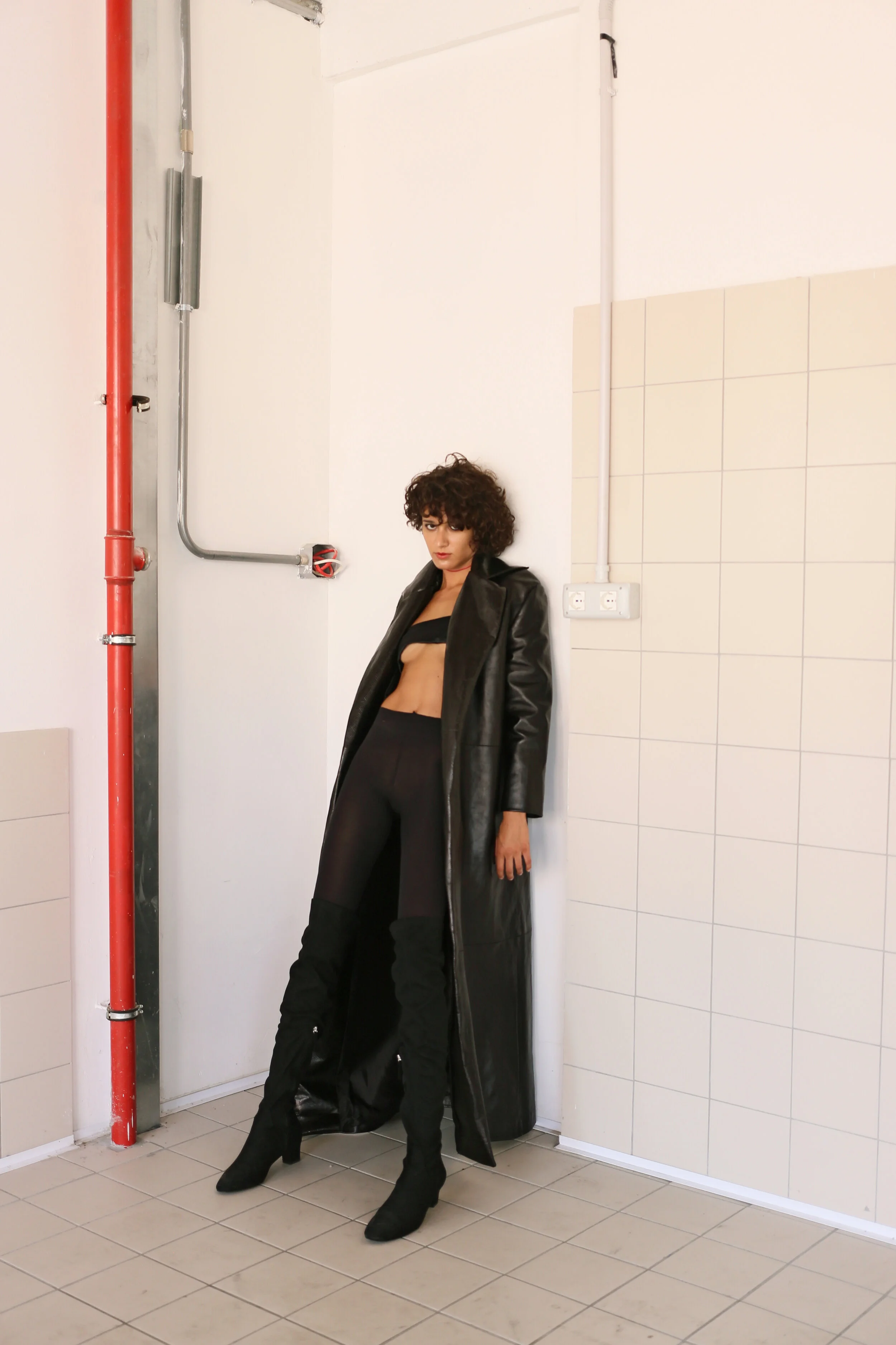 MADELINESTONE_ARTDIRECTOR_MILAN_PHOTOSHOOT