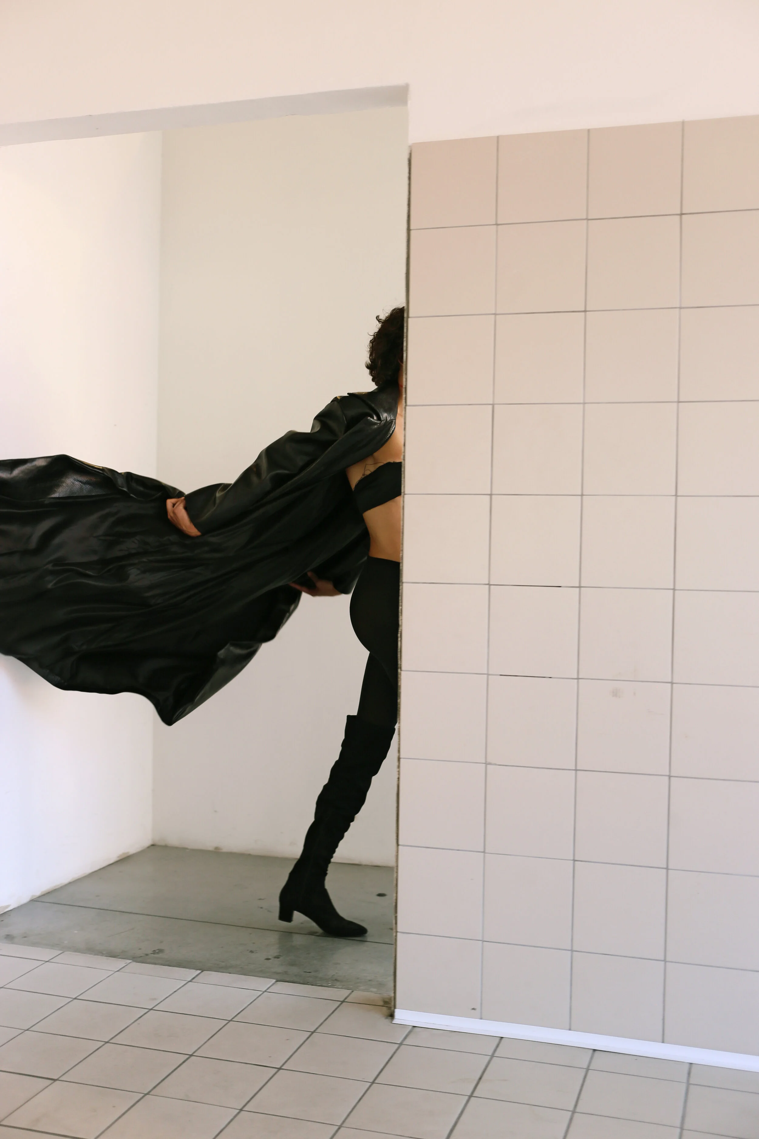 MADELINESTONE_ARTDIRECTOR_MILAN_PHOTOSHOOT