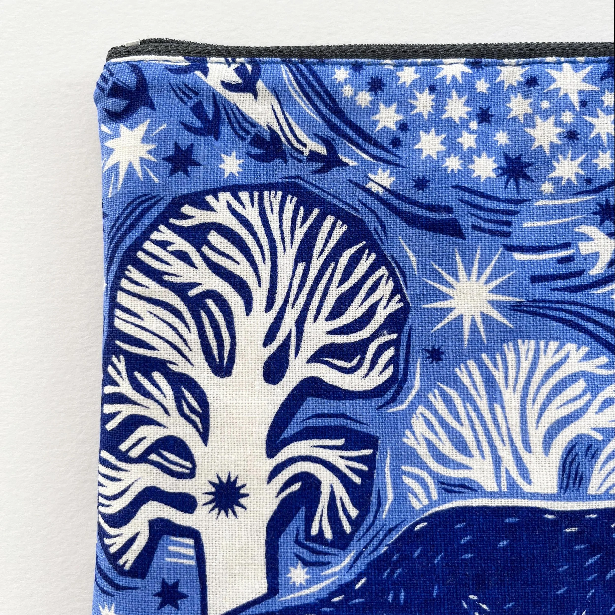 small fox pouch 5.jpg