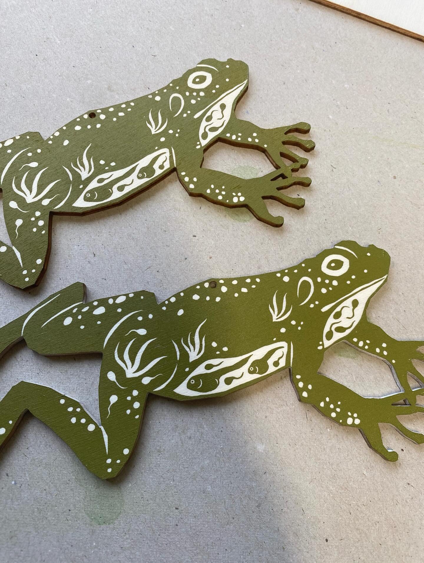 We&rsquo;ve been testing all the shades of green on our newcomer today - he&rsquo;ll be hopping into our spring catalogue soon 💚