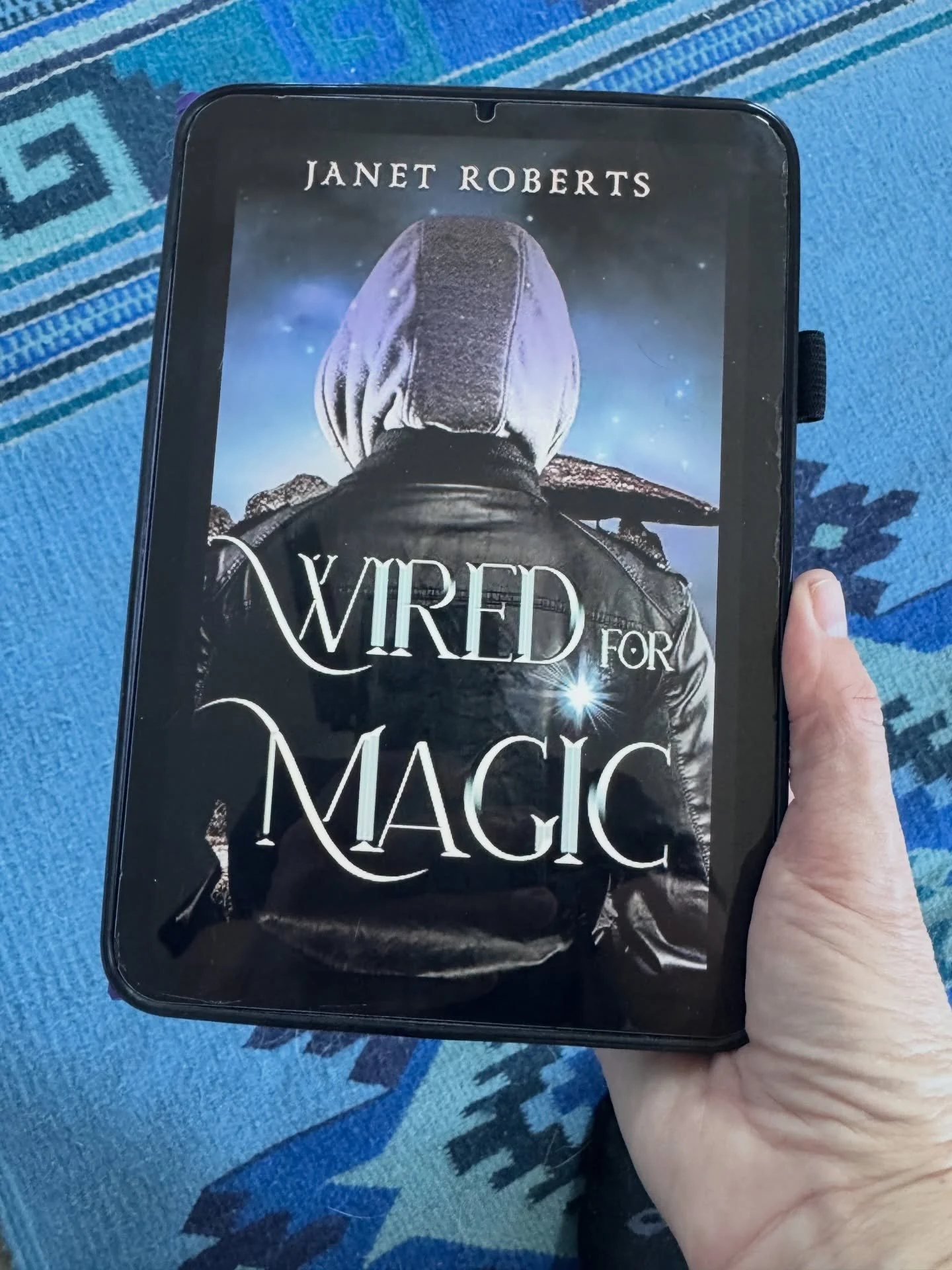 Congrats to @janetroberts77 on the release today of her latest novel, Wired for Magic (and thx to @janheidrichrice for a couple of these images!)

Book Description:

Rowan Campbell has a stalker. Only her magic can stop him.

Her stalker&rsquo;s obse