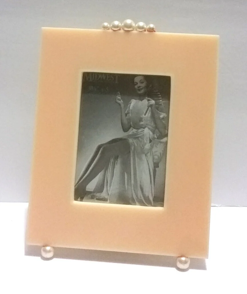 pink acrylic frame frnt3.jpg