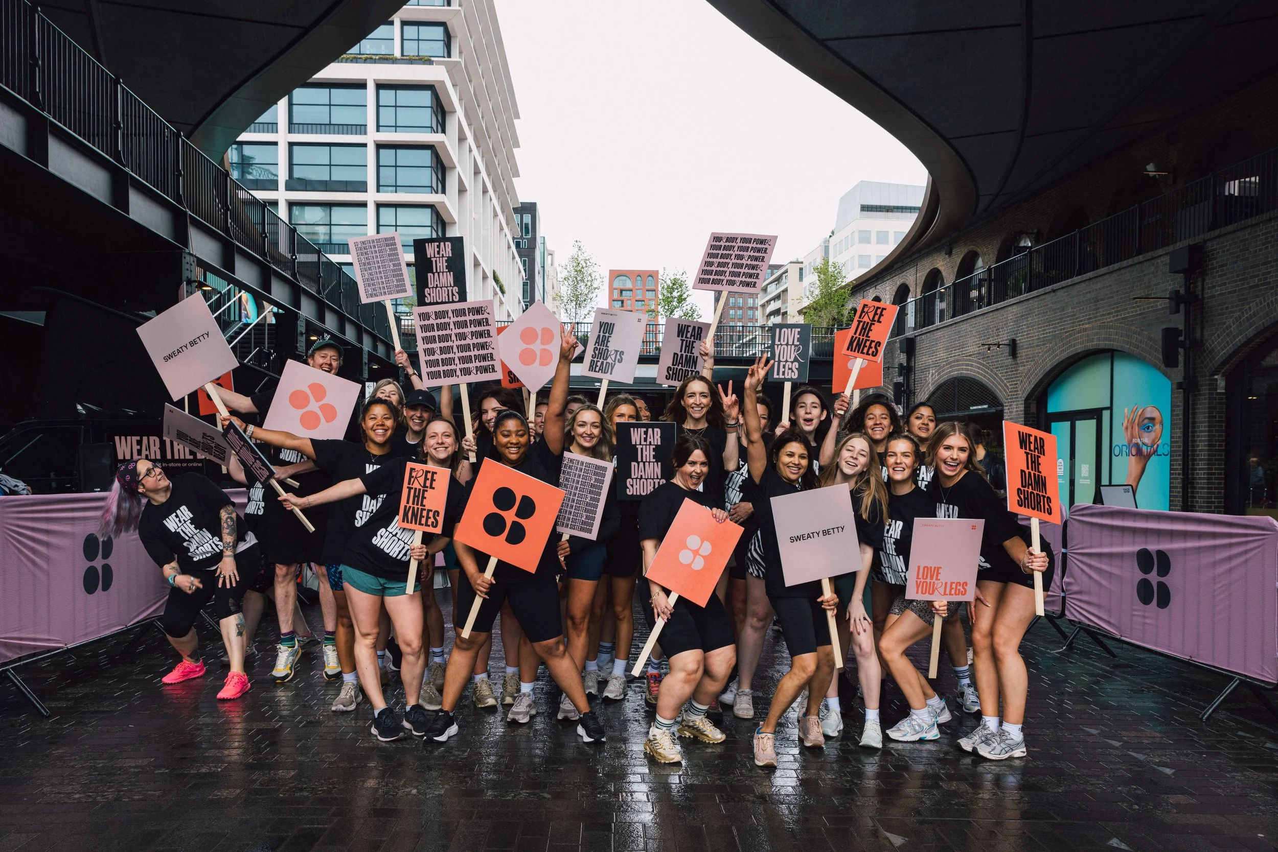 SWEATY BETTY  
WEAR THE DAMN SHORTS  
CAMPAIGN x ACTIVATION