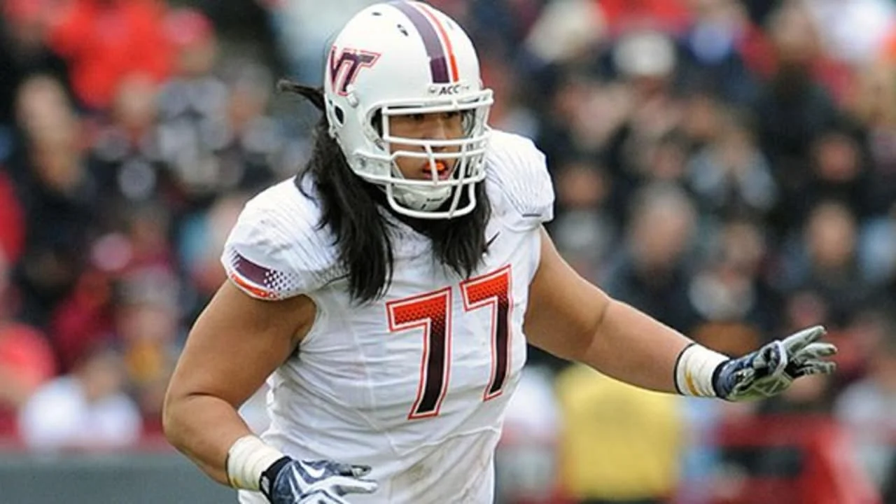 NFL华裔第一人打造北京最虐健身房 — SHARPN黑草坪创始人王凯、张小扎专访