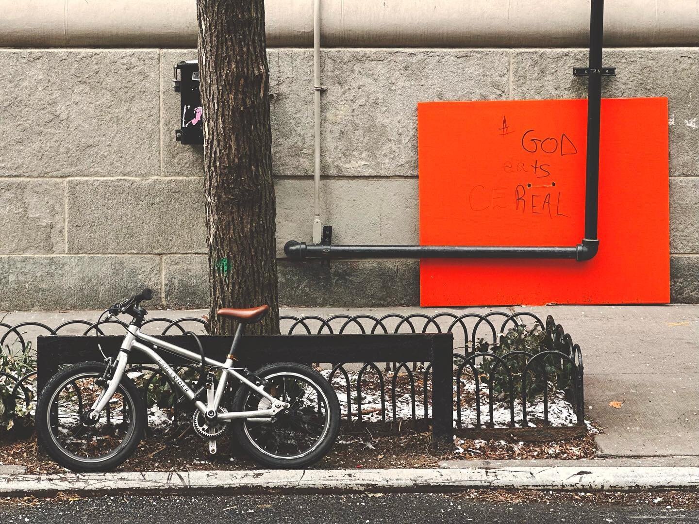 Shooting with the RitchieCam app on the iPhone 14 pro has been fun, and I particularly like the tones and colors from the &ldquo;Vintage Kodak&rdquo; recipe. Well done @ritchiecam_official !
