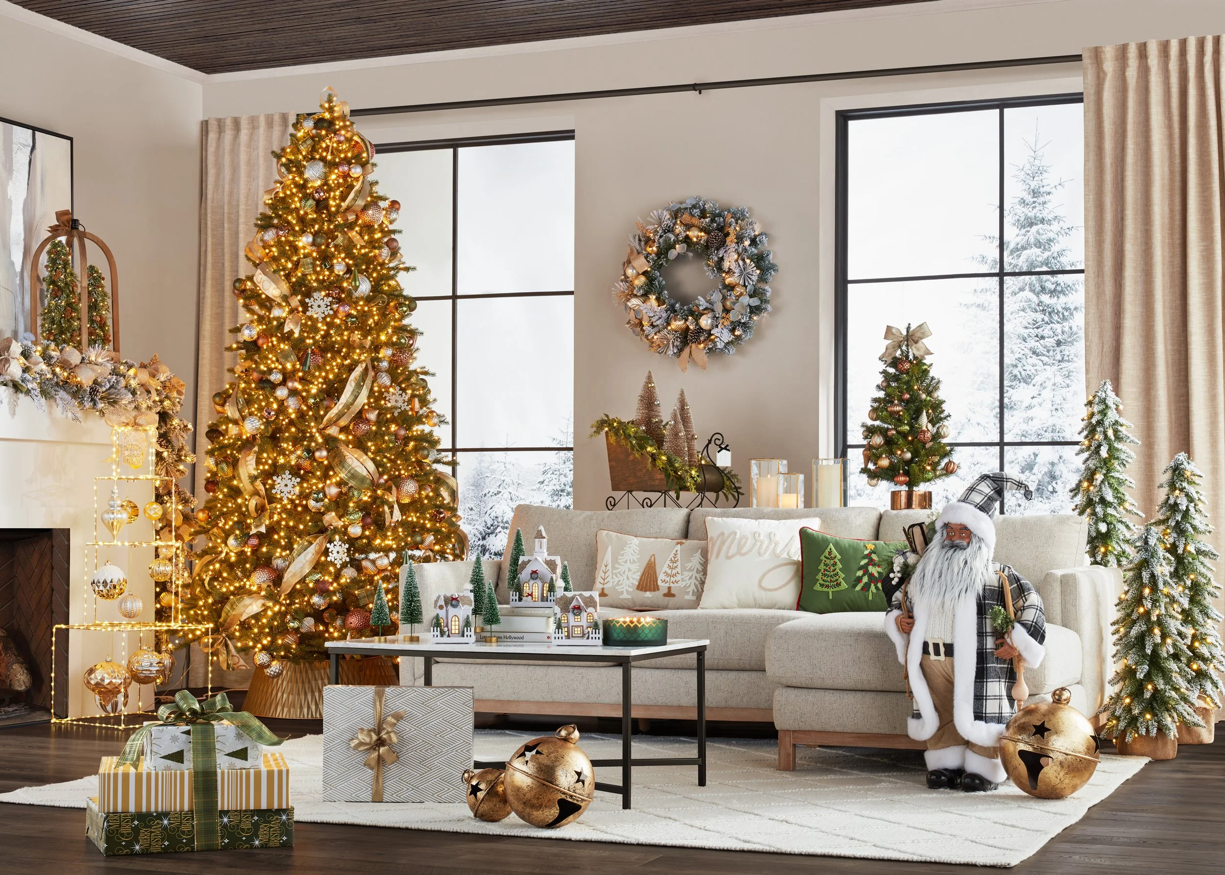 Holiday_indoor_vignette_modern_luxe_2023.jpg